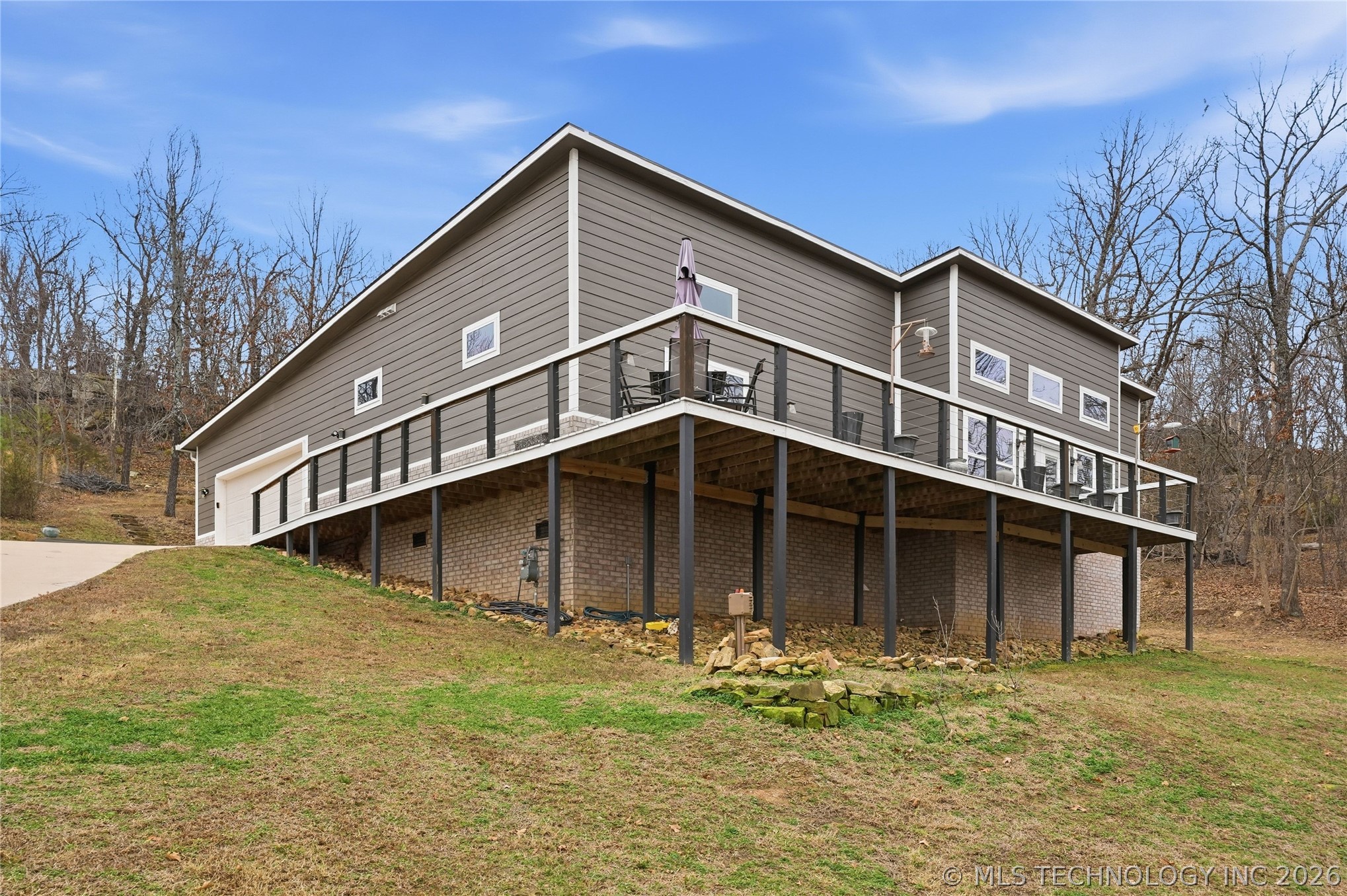 2804 W Ridgeway Lane Property Photo 80