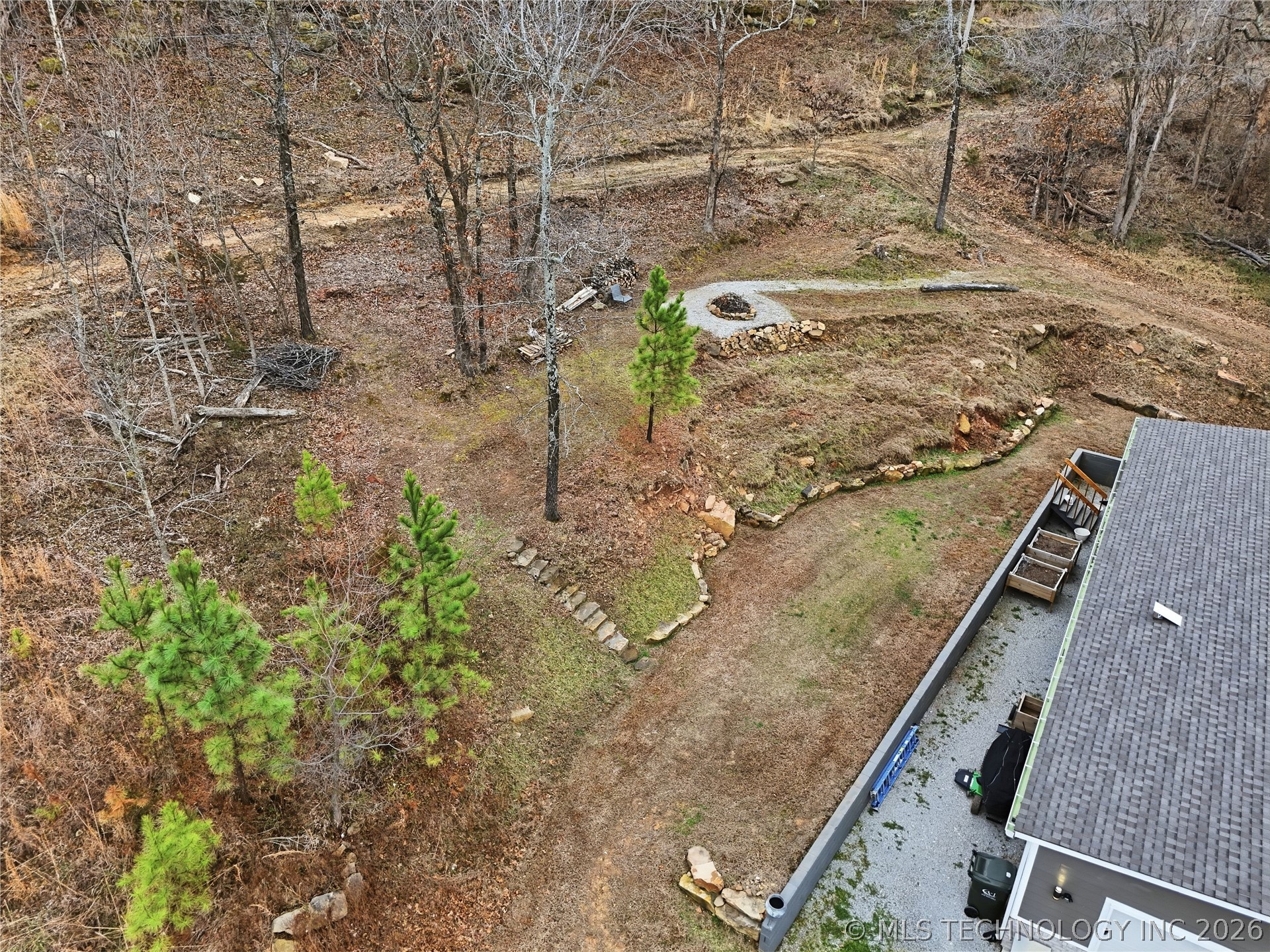 2804 W Ridgeway Lane Property Photo 82