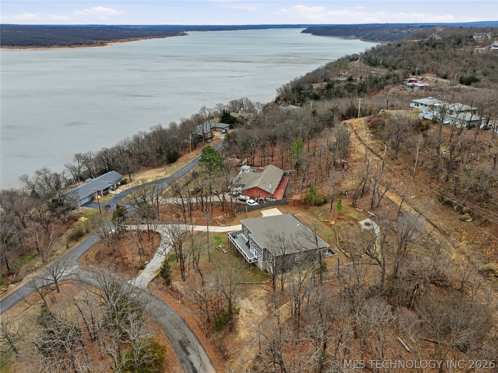 2804 W Ridgeway Lane Property Photo 86