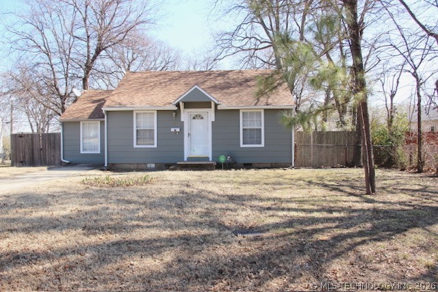 1239 S Erie Avenue Property Photo 1