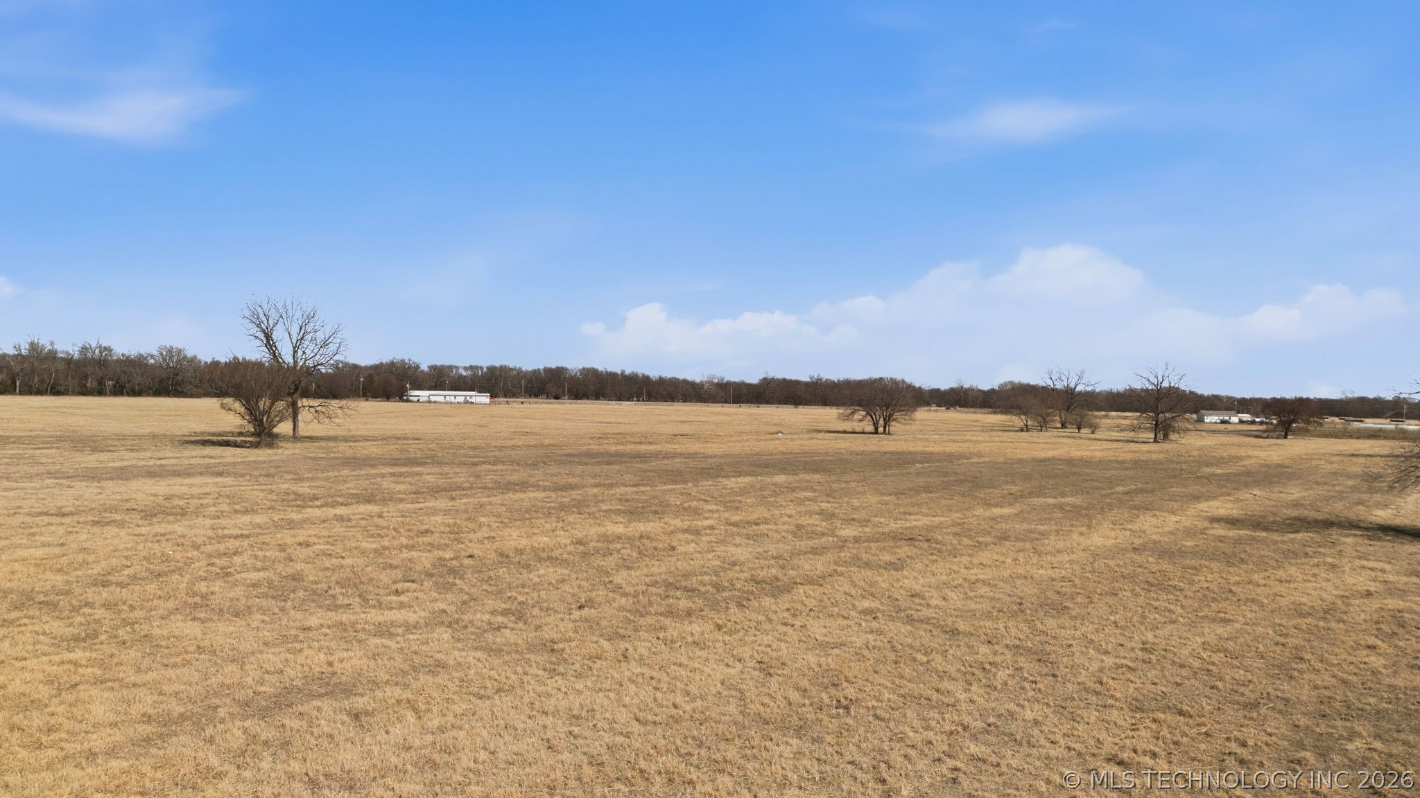 7691 N 64 Highway Property Photo 14