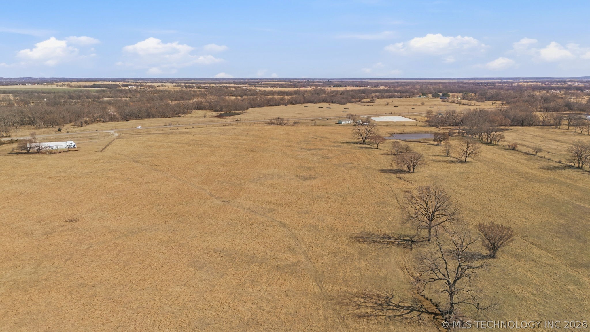 7691 N 64 Highway Property Photo 25
