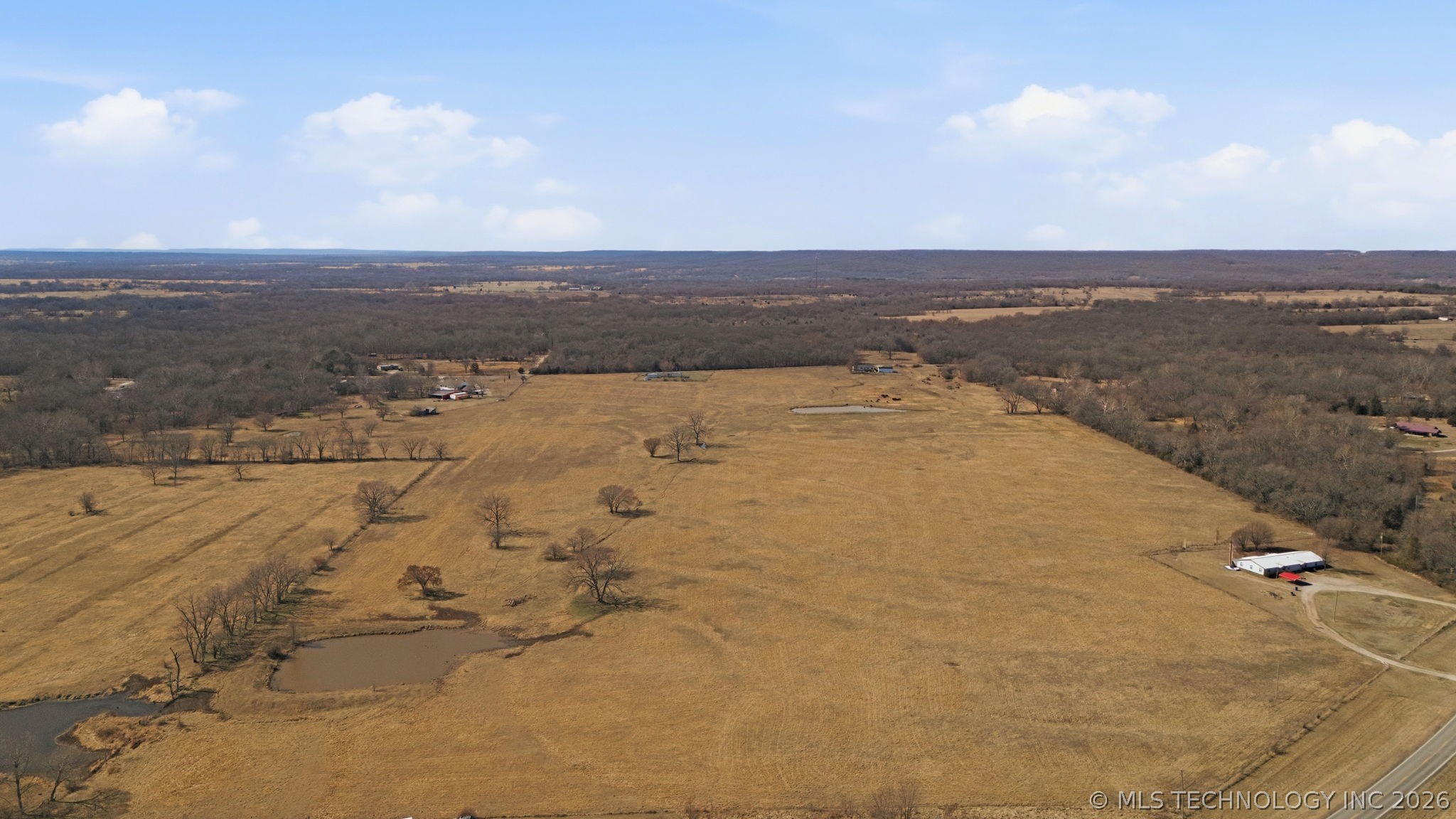 7691 N 64 Highway Property Photo 27
