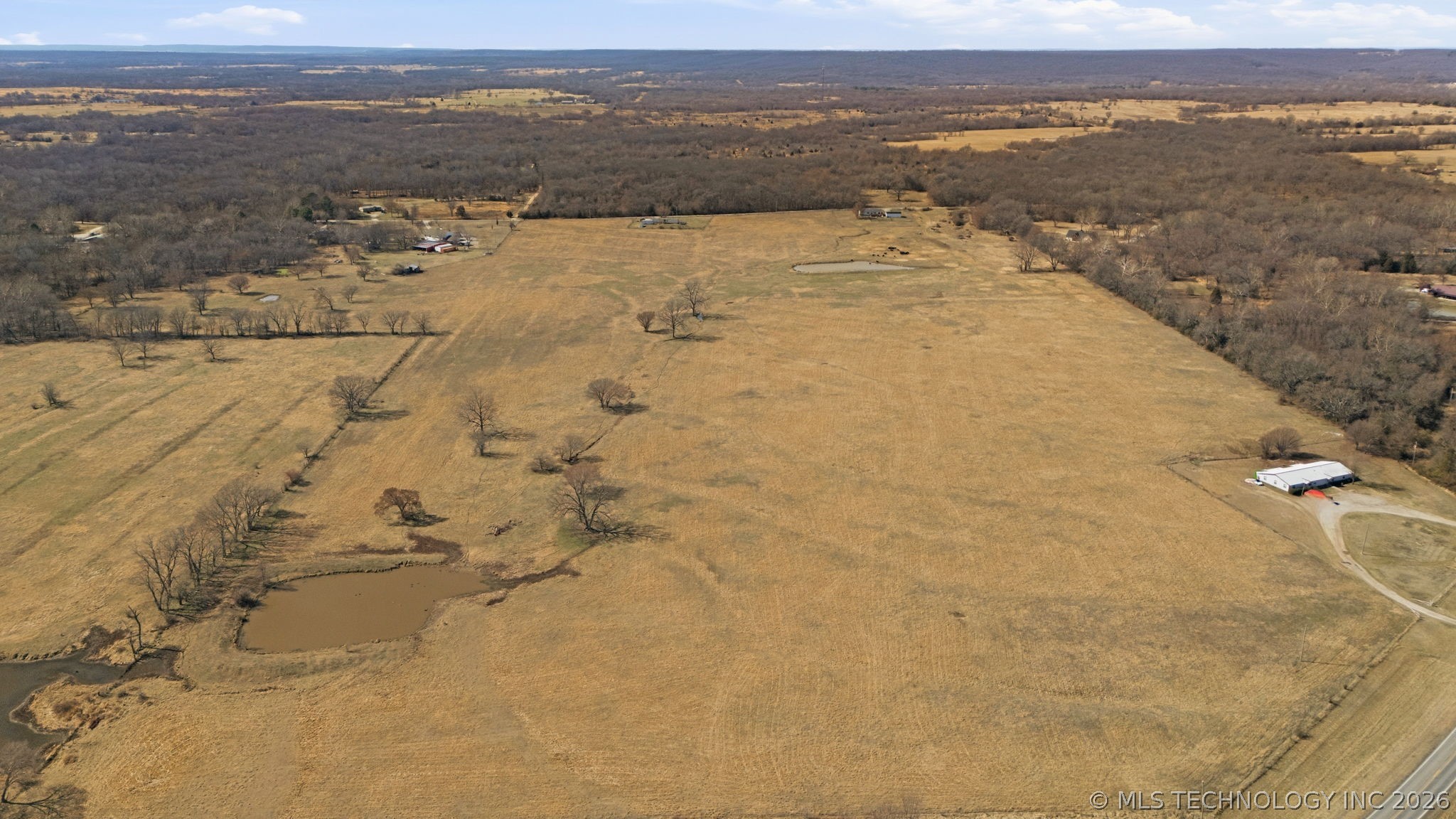 7691 N 64 Highway Property Photo 28
