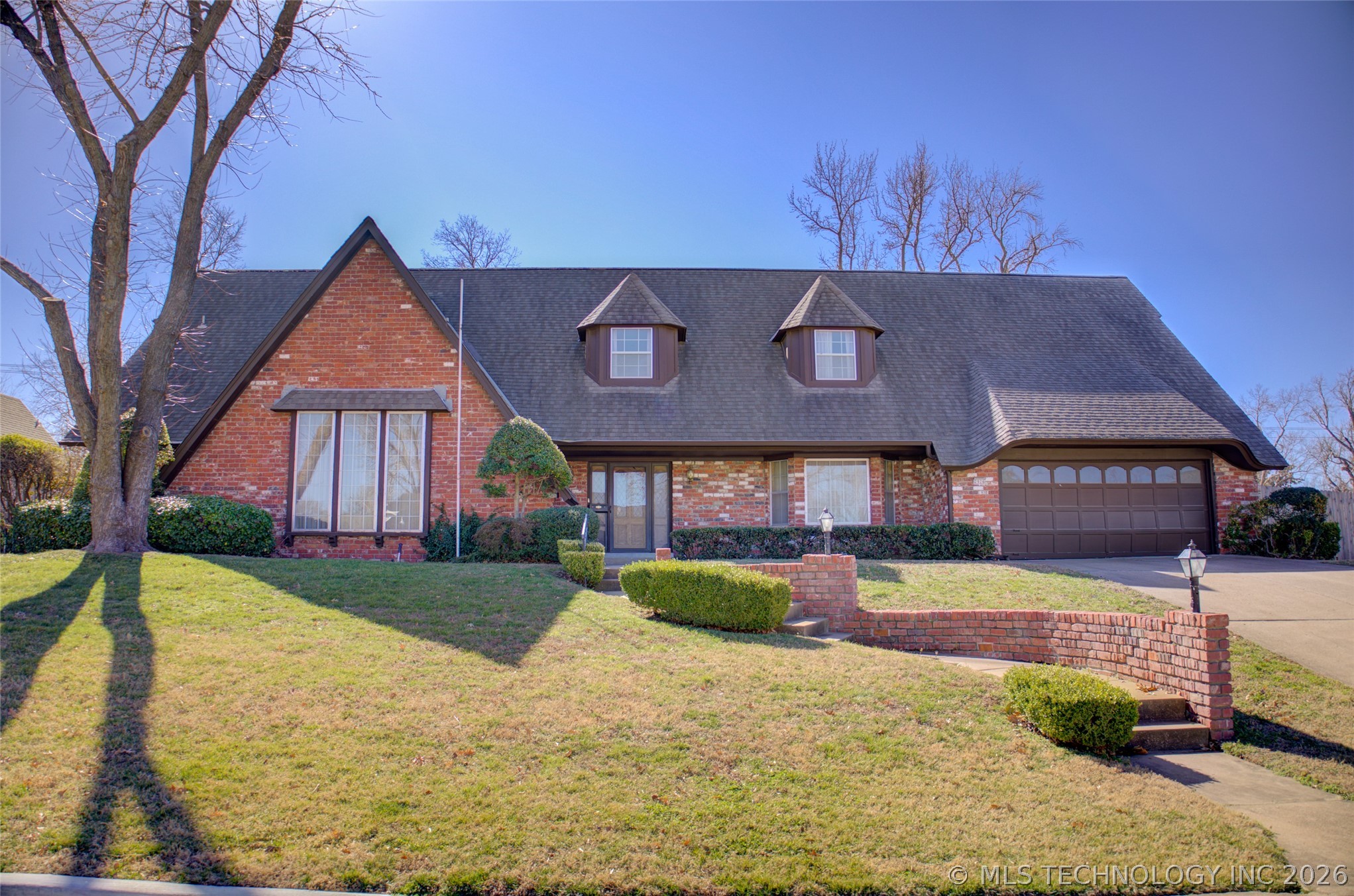 2926 E 57th Place Property Photo 1