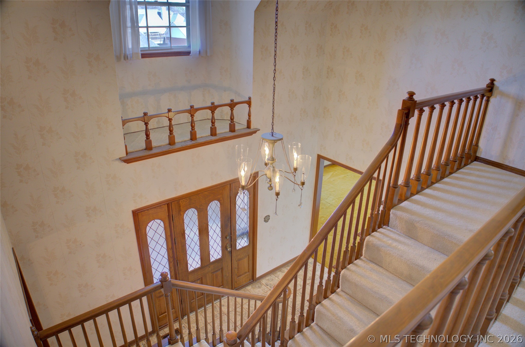 2926 E 57th Place Property Photo 3