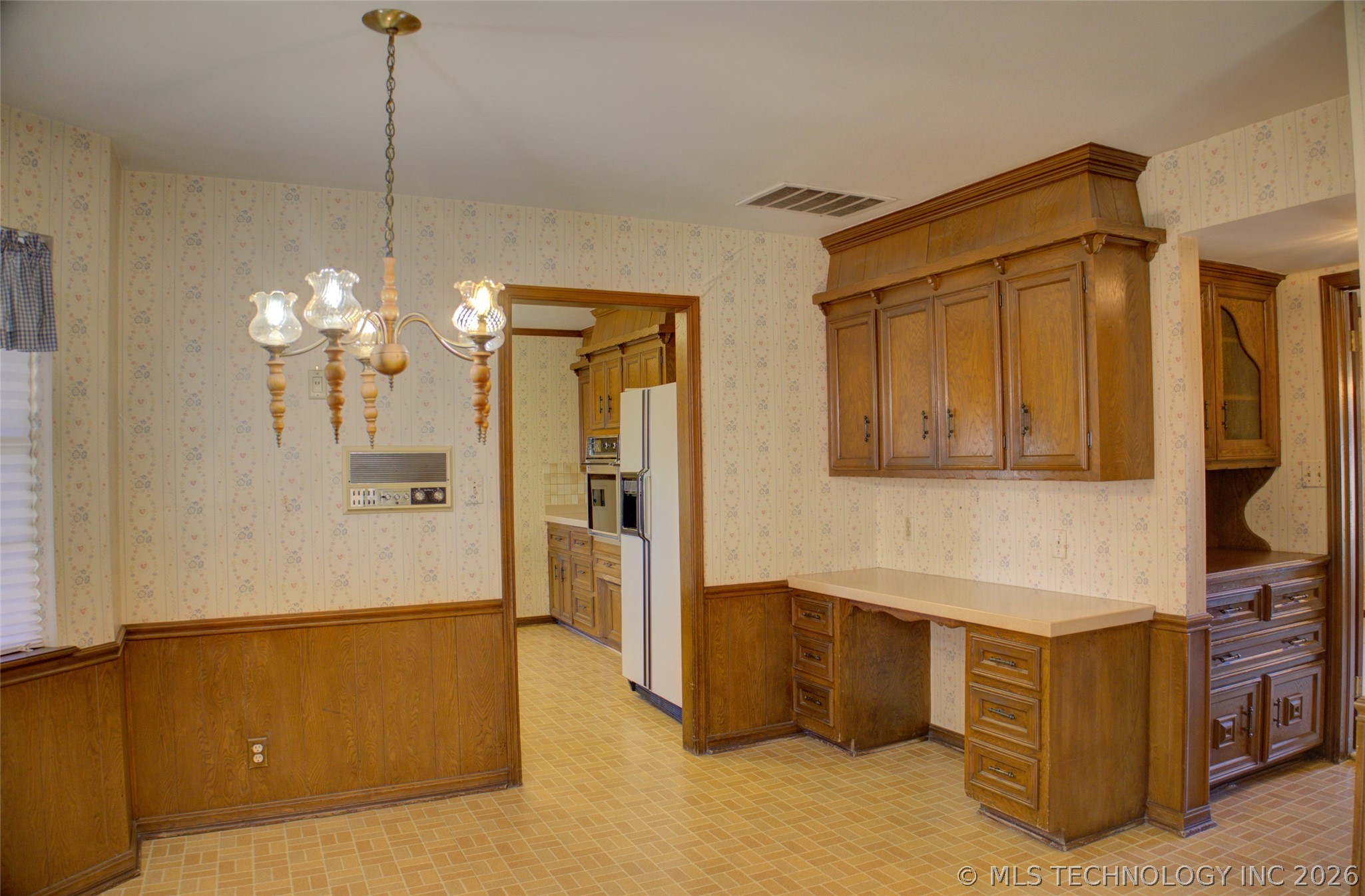 2926 E 57th Place Property Photo 21