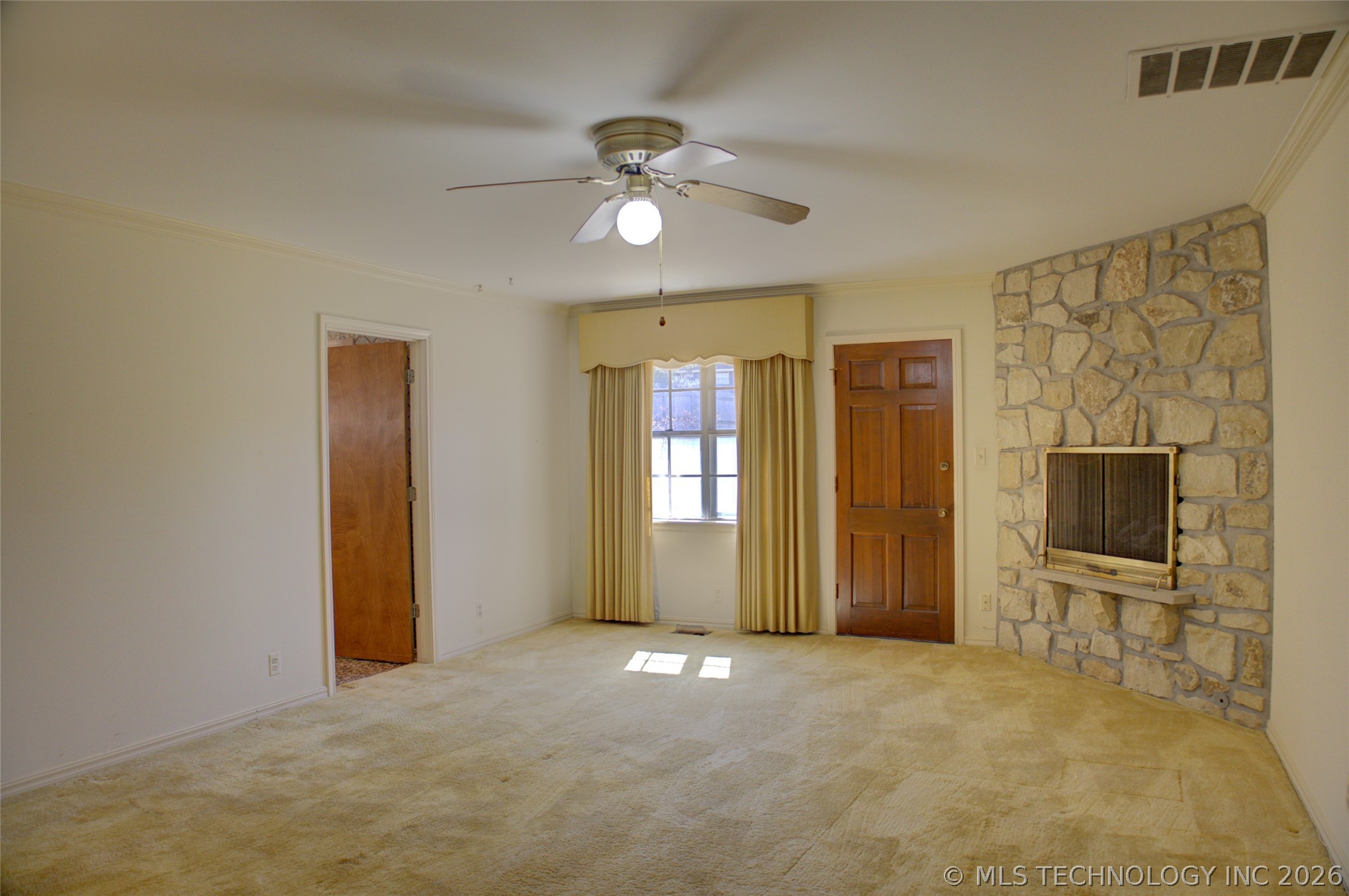 2926 E 57th Place Property Photo 34