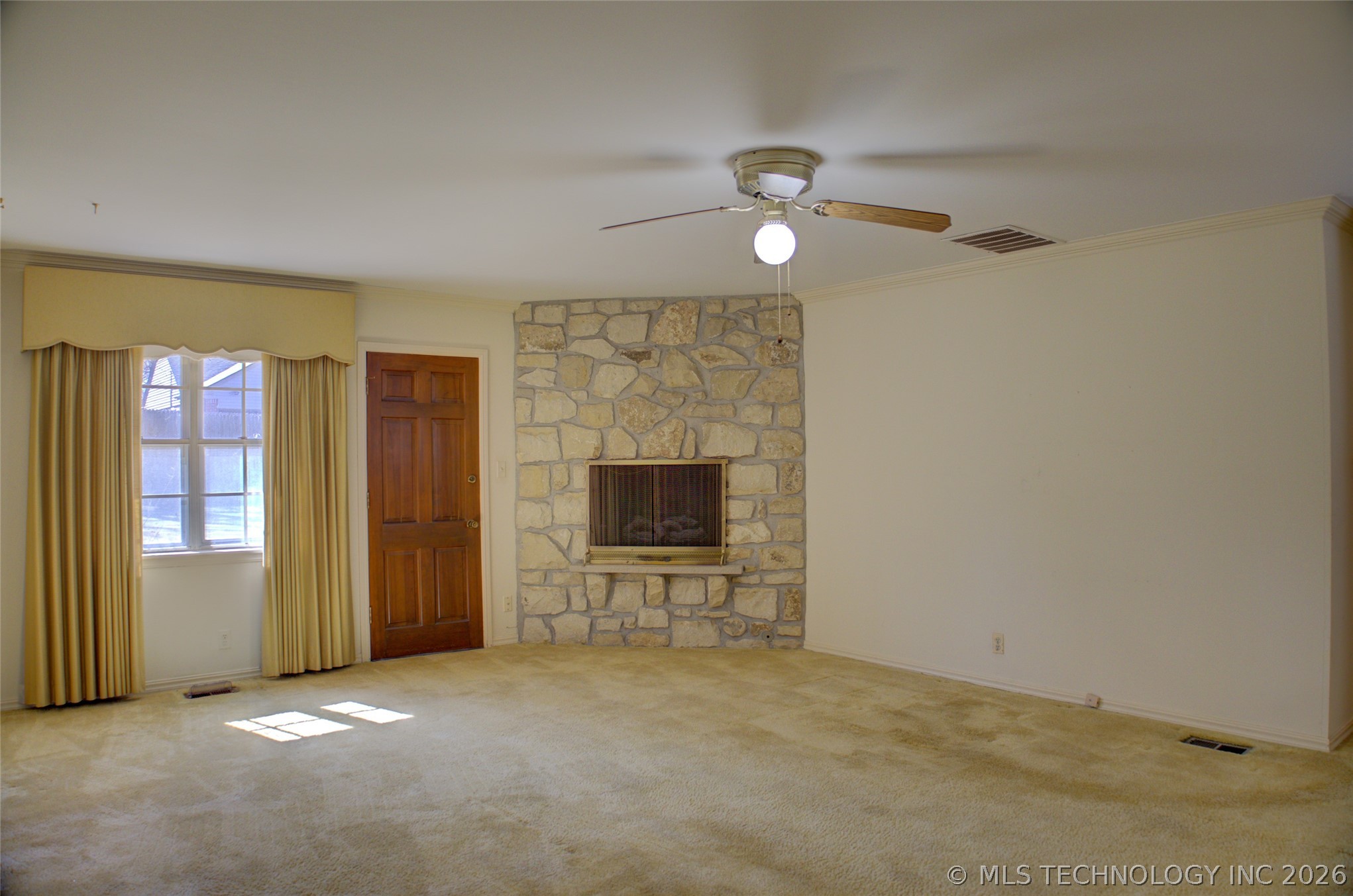 2926 E 57th Place Property Photo 35