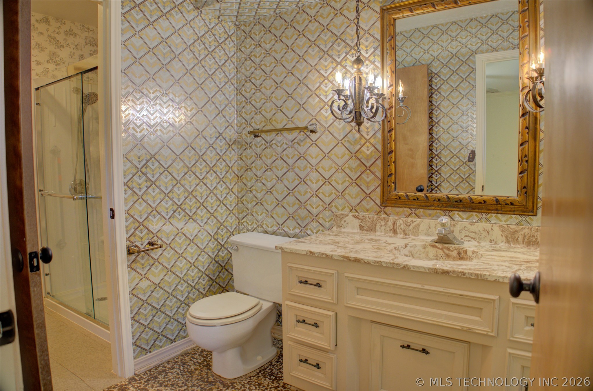 2926 E 57th Place Property Photo 38