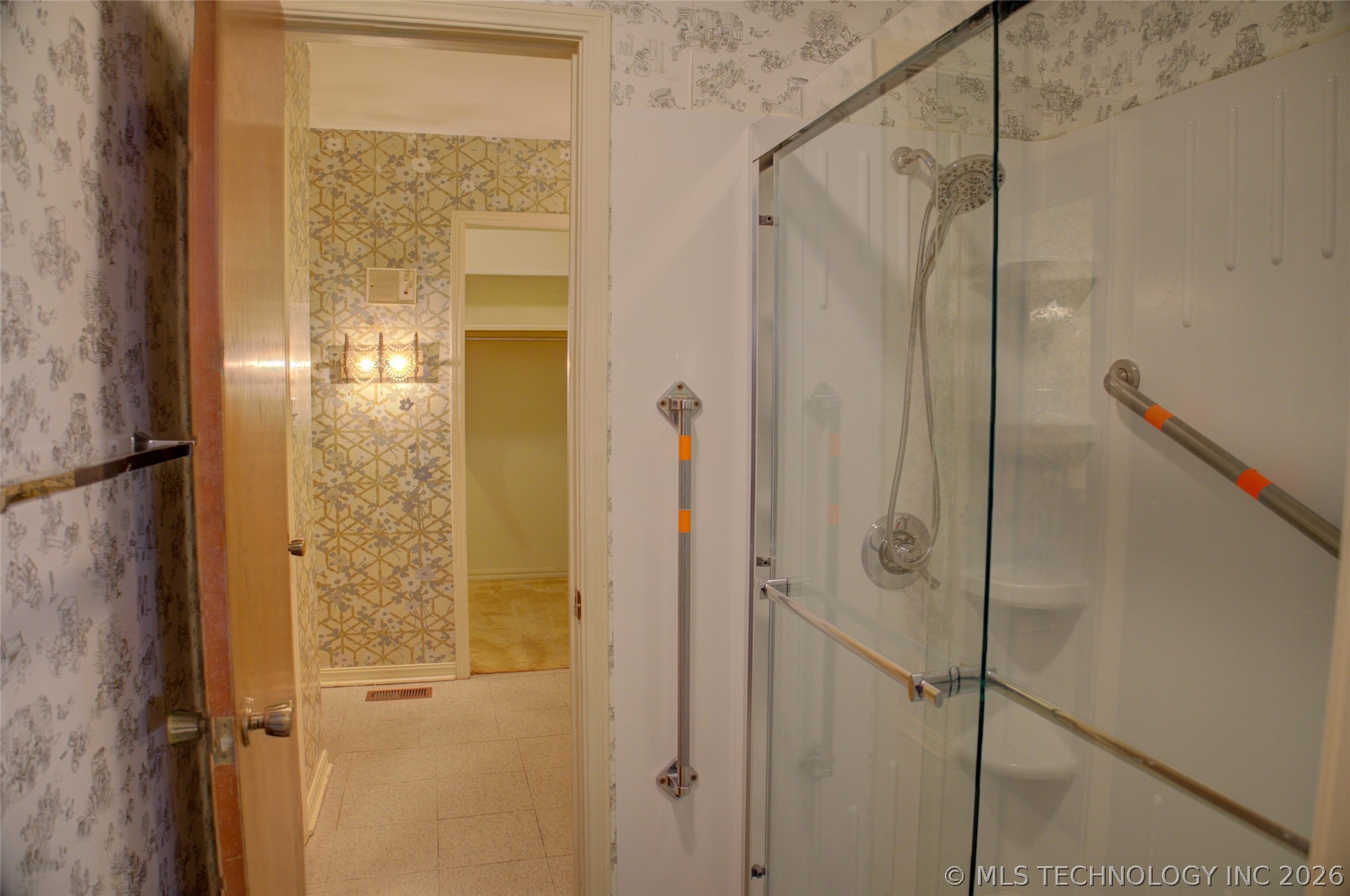 2926 E 57th Place Property Photo 41