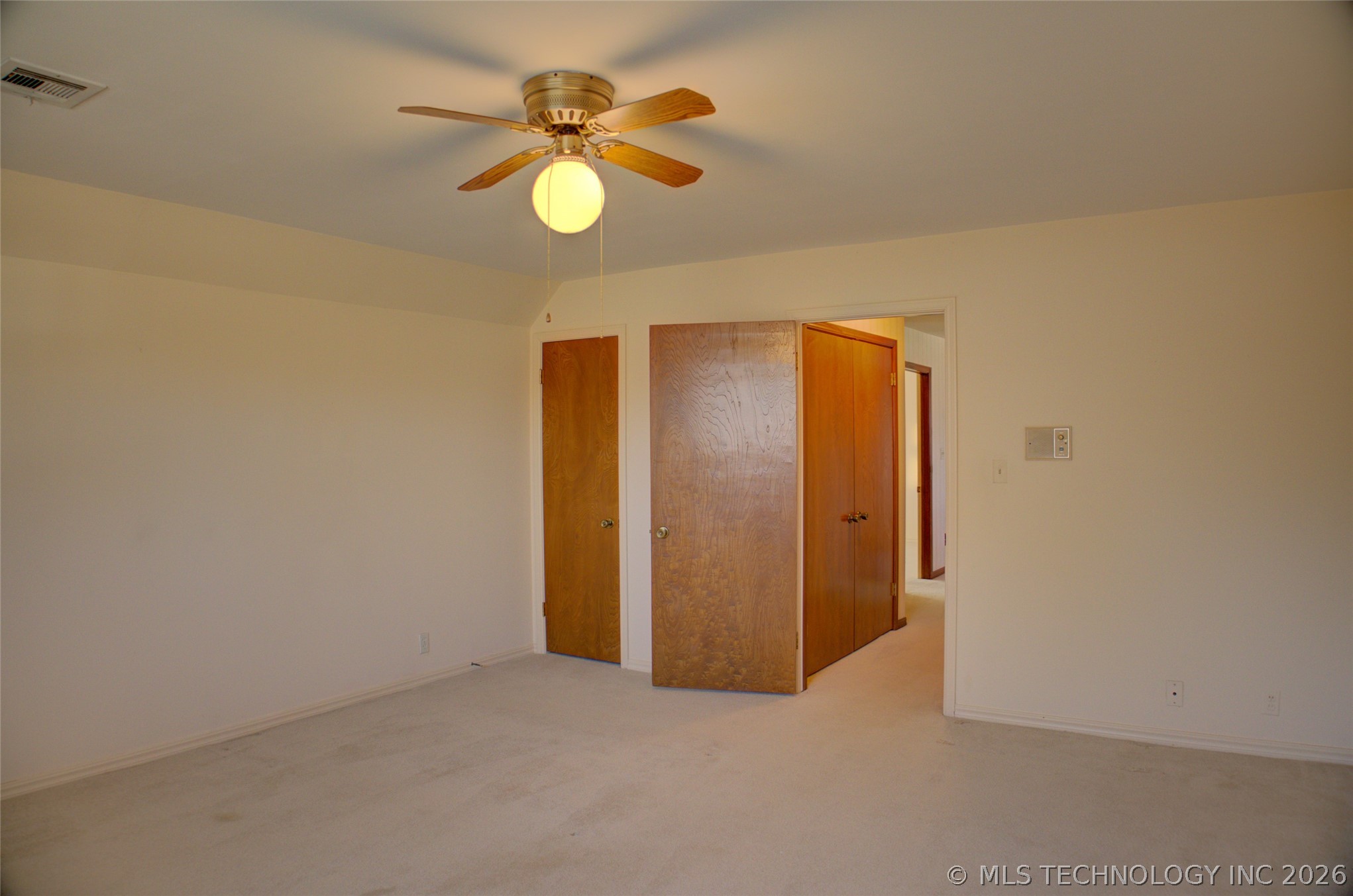 2926 E 57th Place Property Photo 46