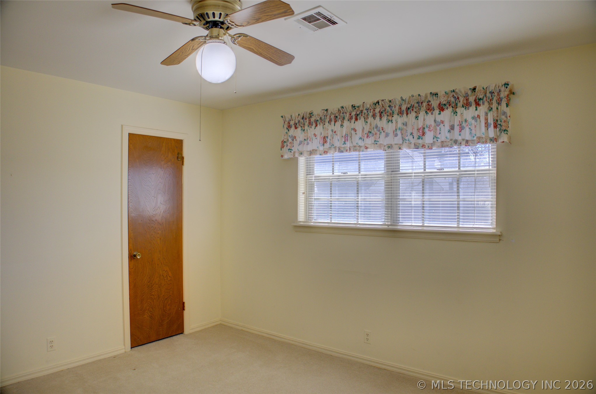 2926 E 57th Place Property Photo 50