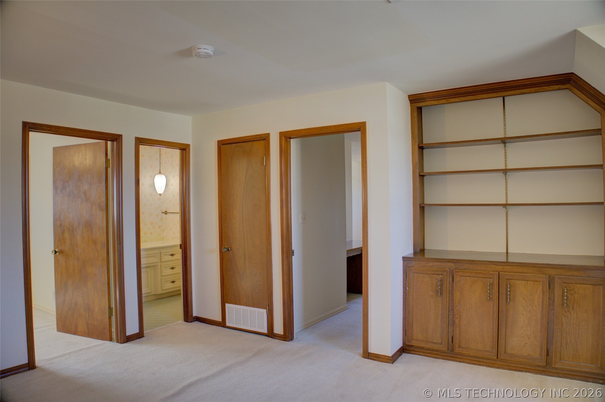 2926 E 57th Place Property Photo 55