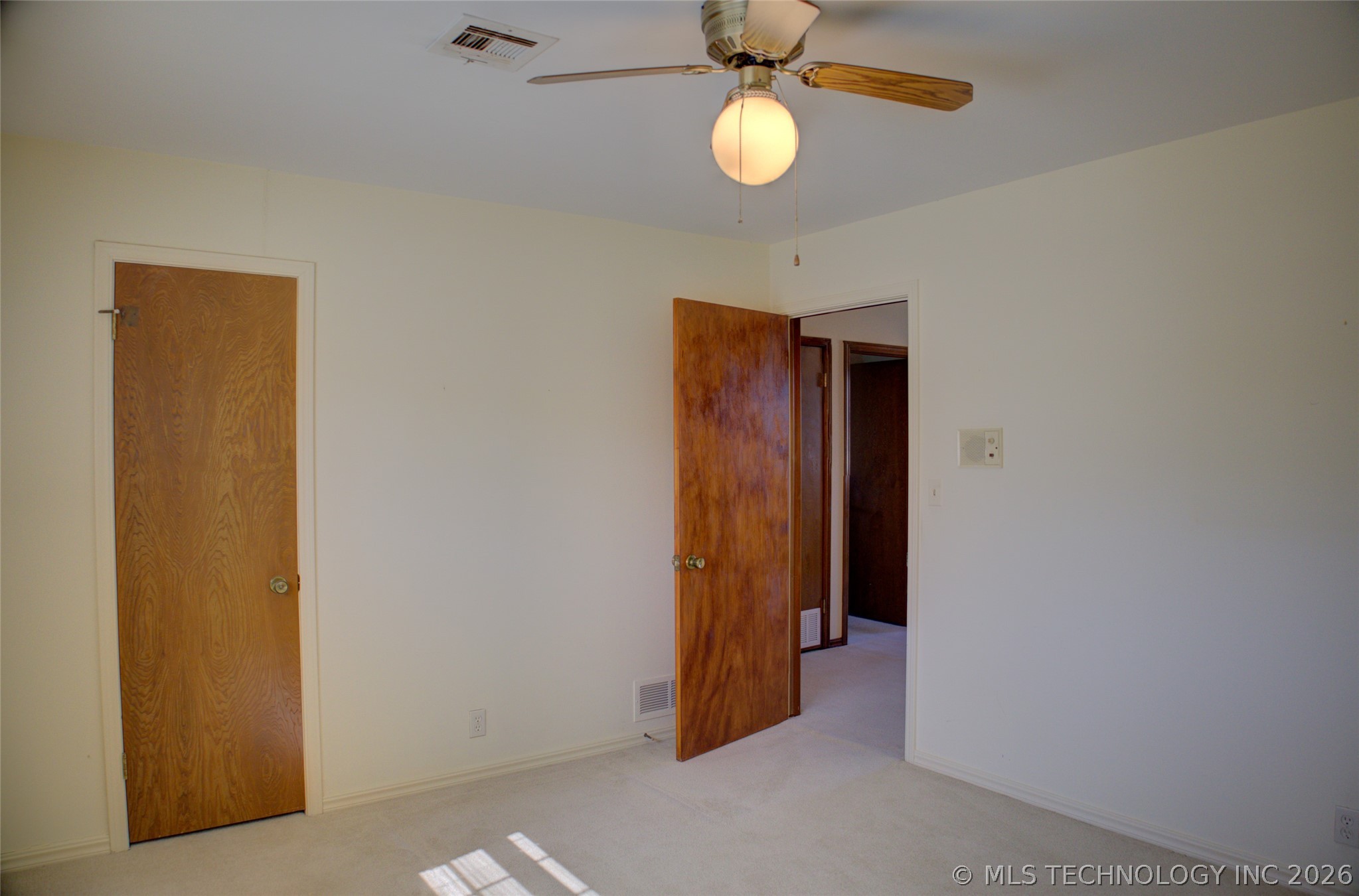 2926 E 57th Place Property Photo 60