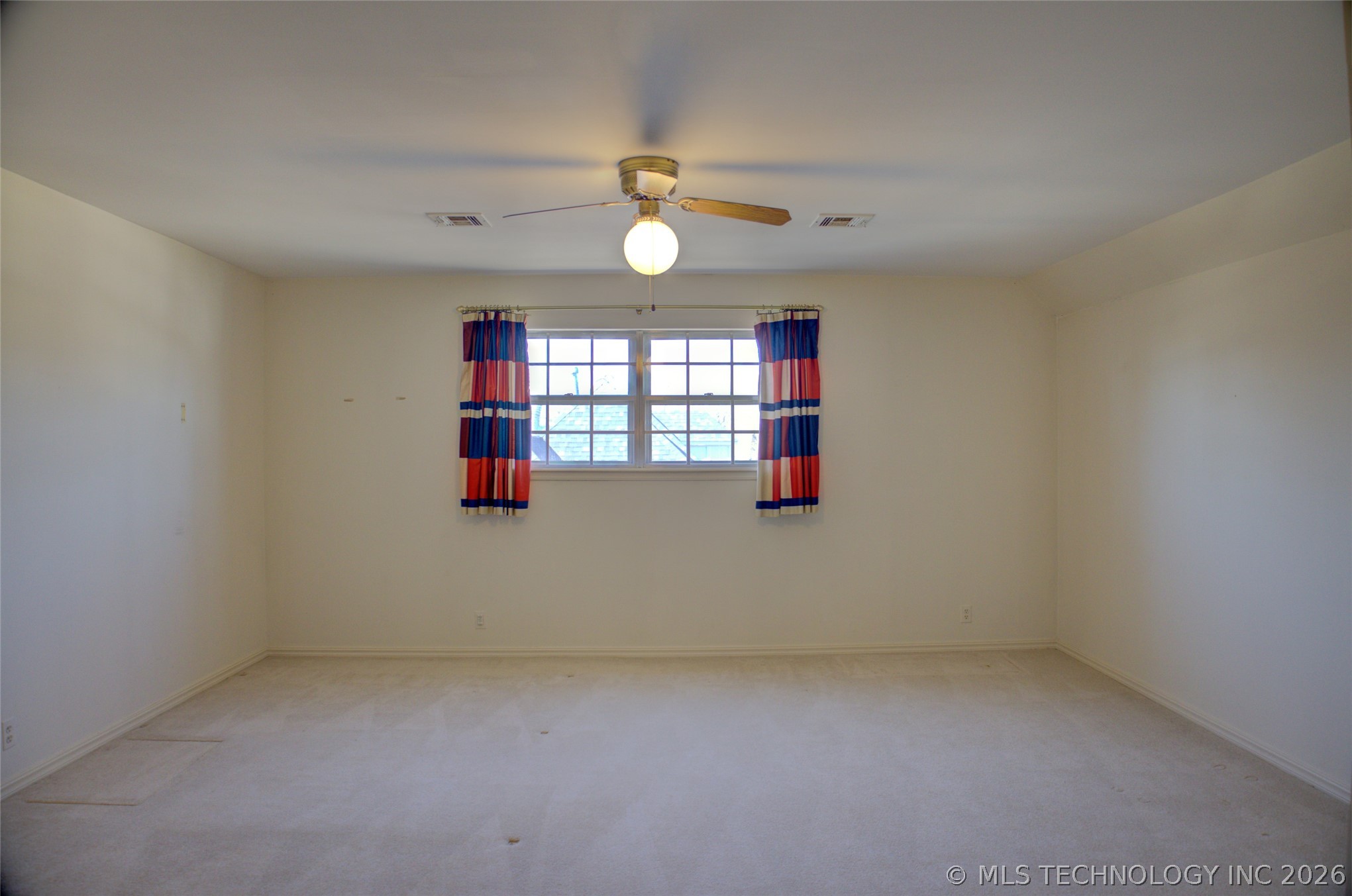 2926 E 57th Place Property Photo 62