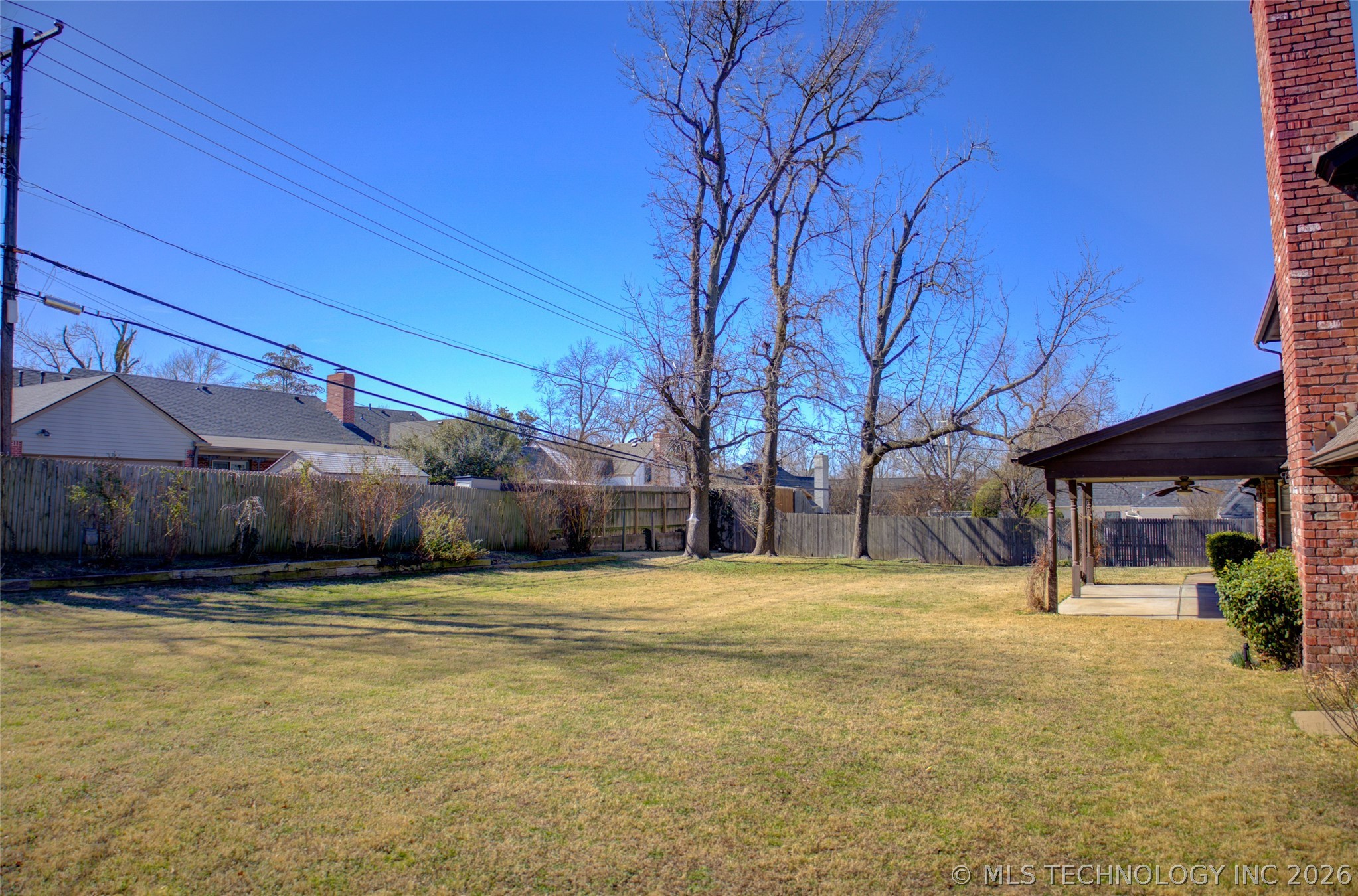 2926 E 57th Place Property Photo 70