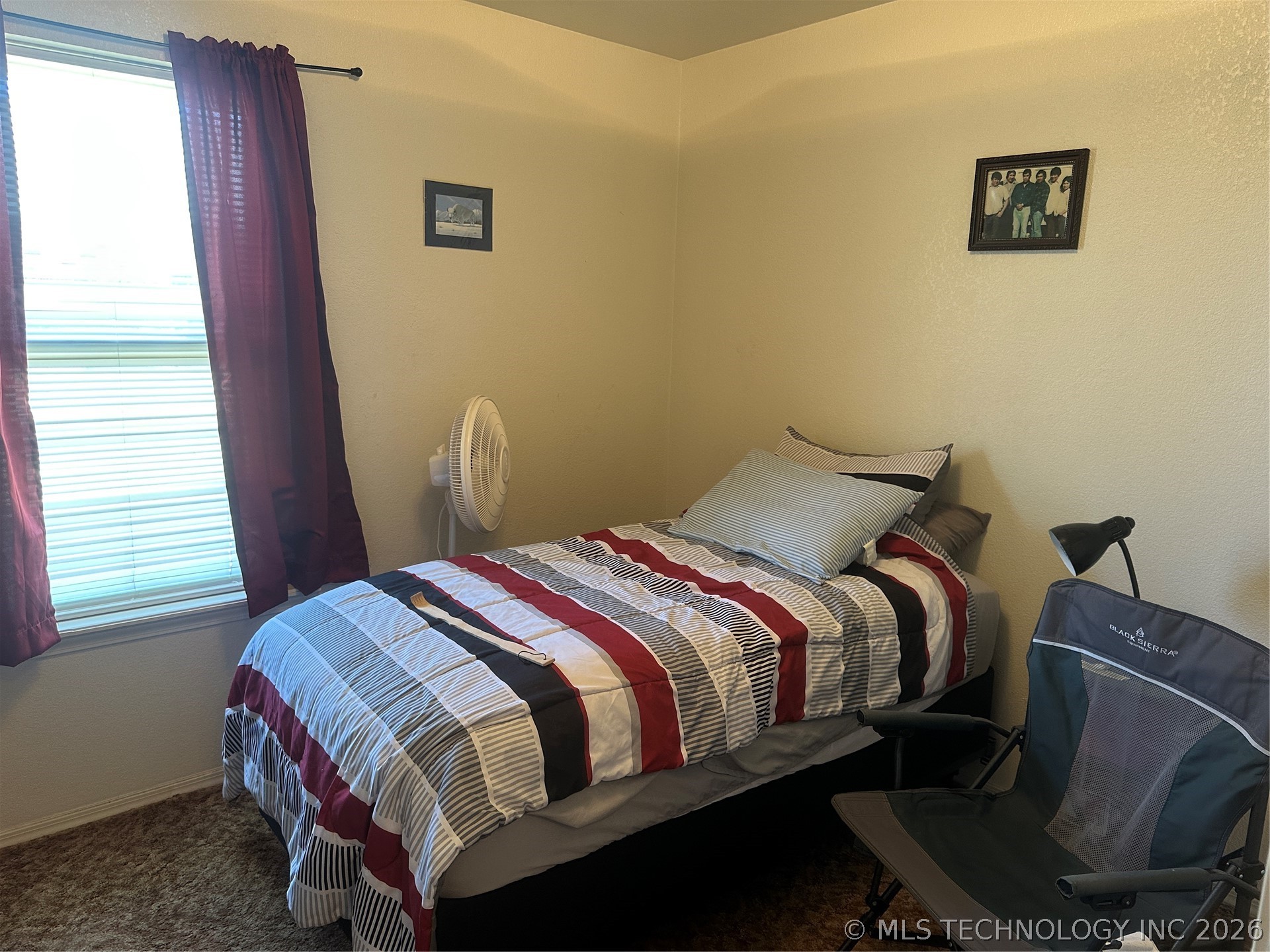 907 W Knisley Property Photo 32