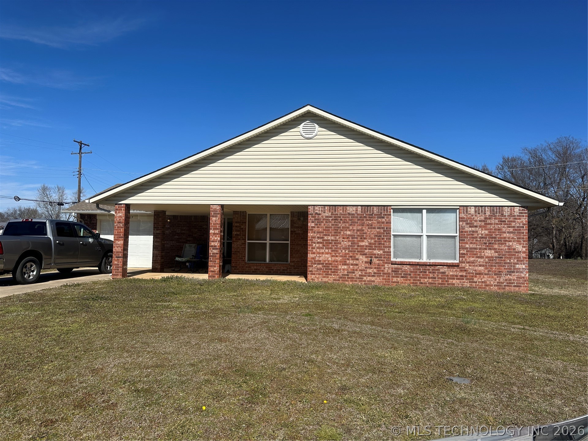 907 W Knisley Property Photo 45