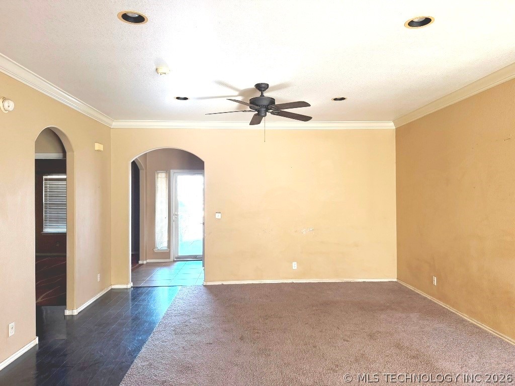 2318 W 33rd Street North Property Photo 18