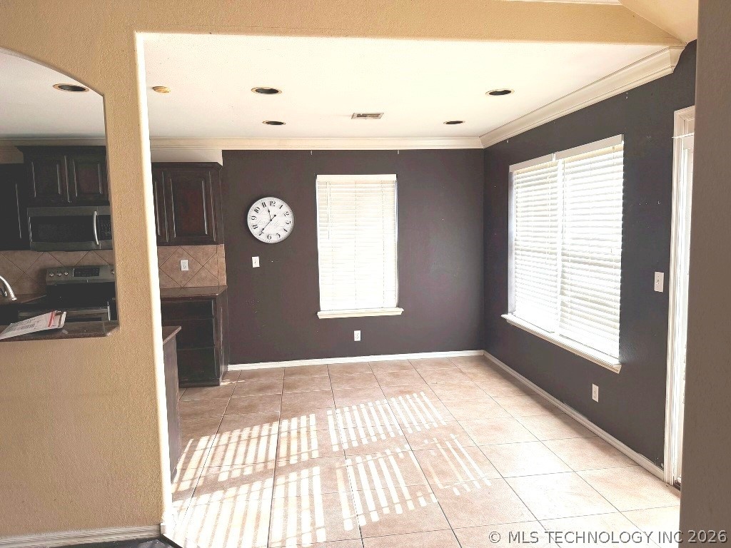 2318 W 33rd Street North Property Photo 19