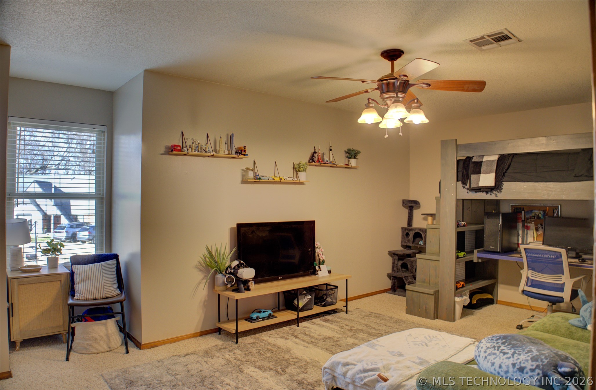 10620 E 99th Place Property Photo 41