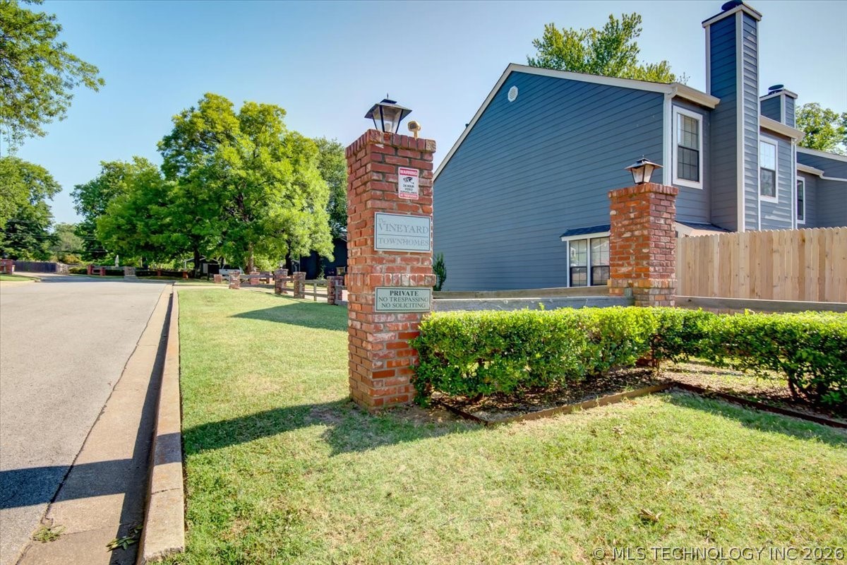 5519 S Atlanta Avenue 24 Property Photo 2