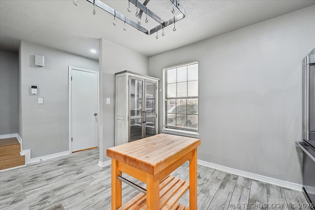 5519 S Atlanta Avenue 24 Property Photo 18