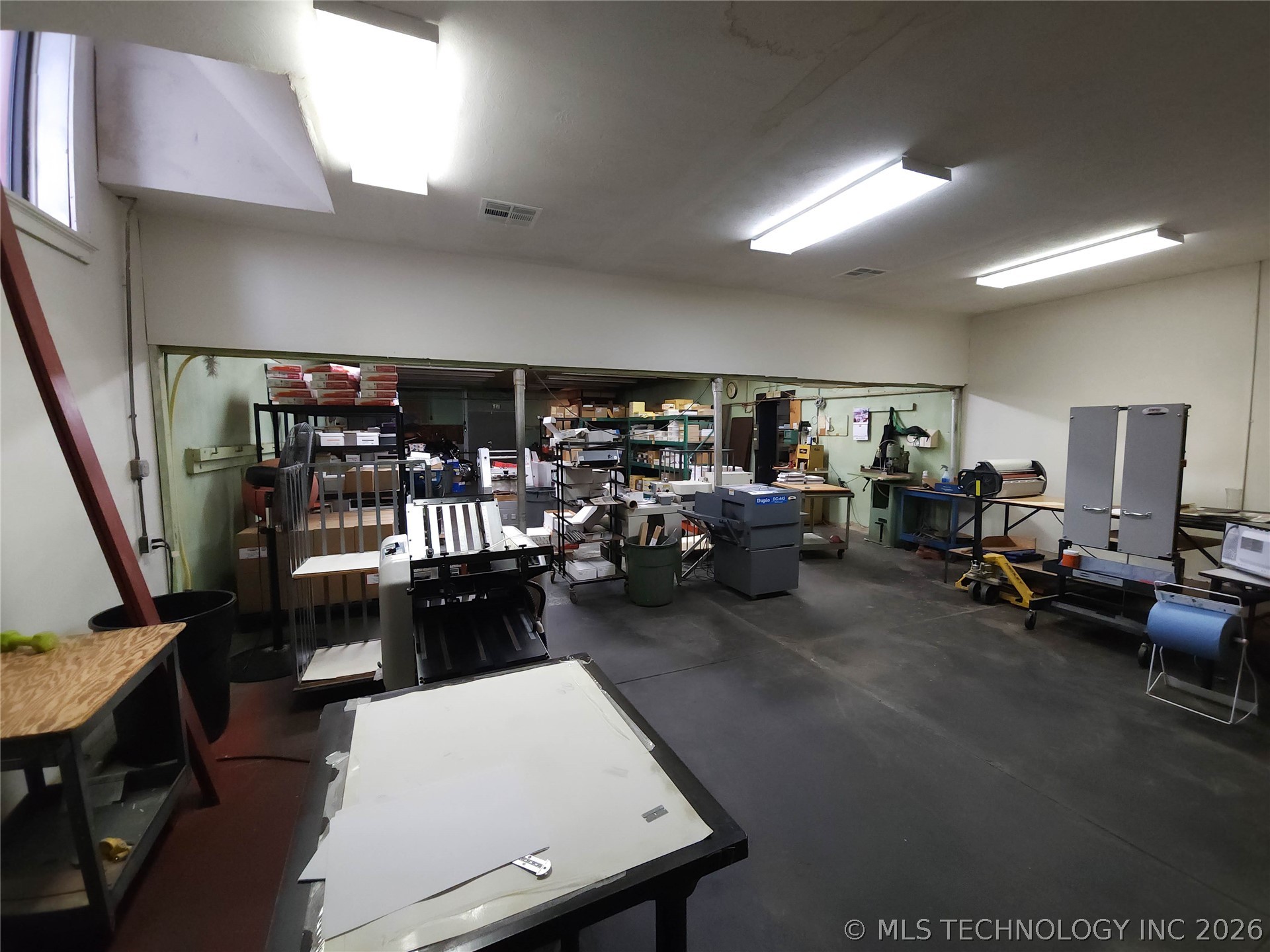12 C Sw Property Photo 5