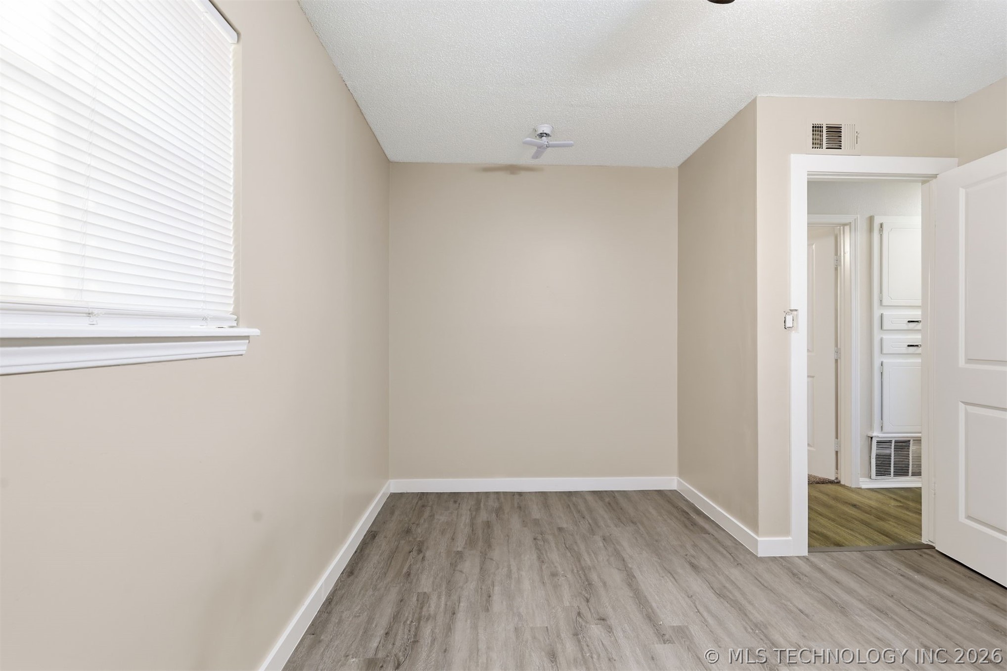 2206 S 131st East Avenue Property Photo 14