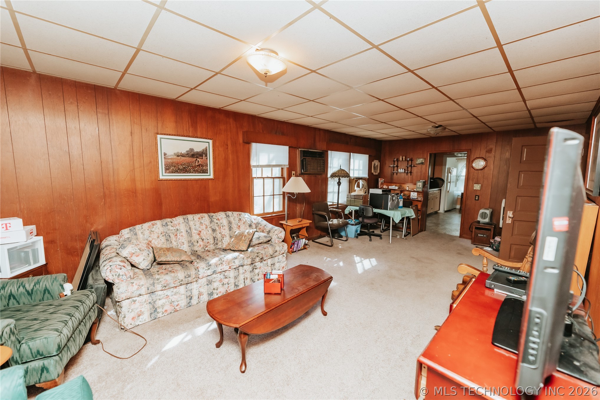 704 E Caddo Street Property Photo 7