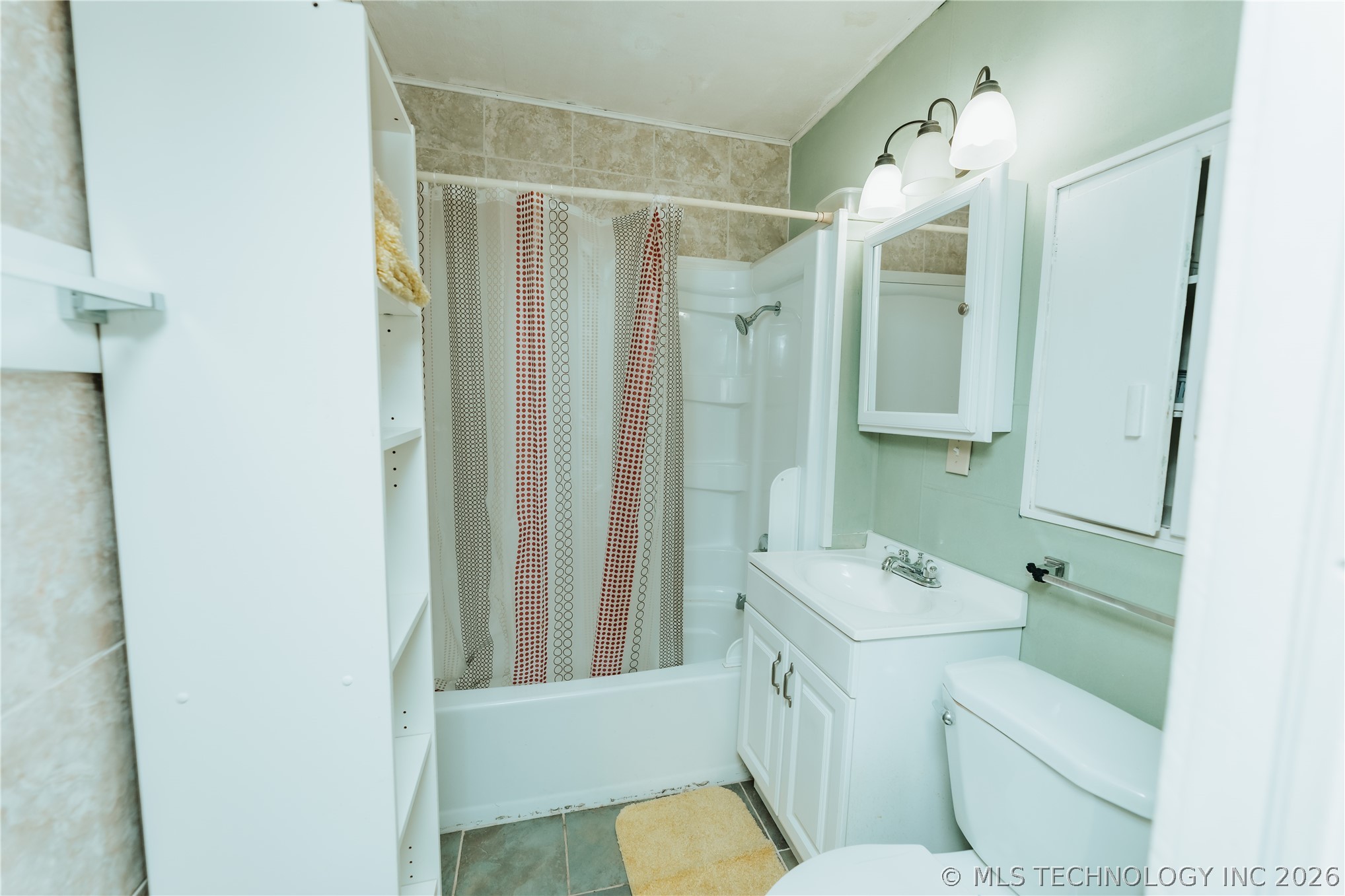 704 E Caddo Street Property Photo 8