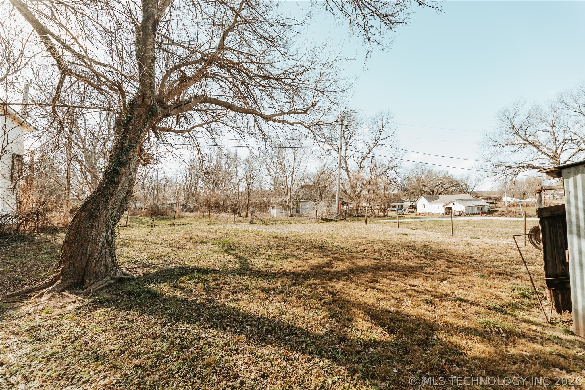 704 E Caddo Street Property Photo 15