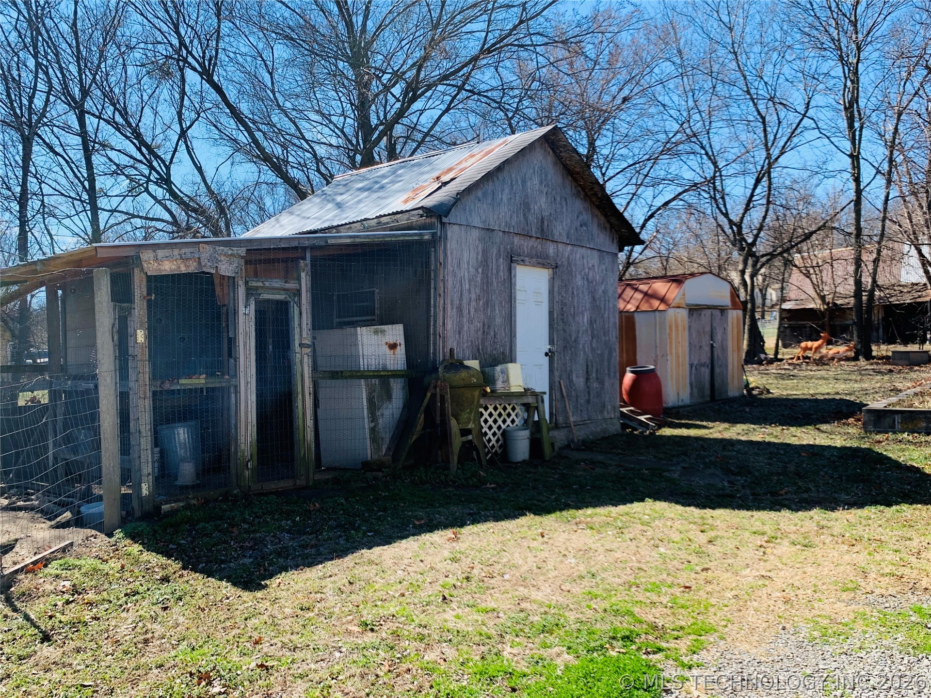 301 S Long Property Photo 13