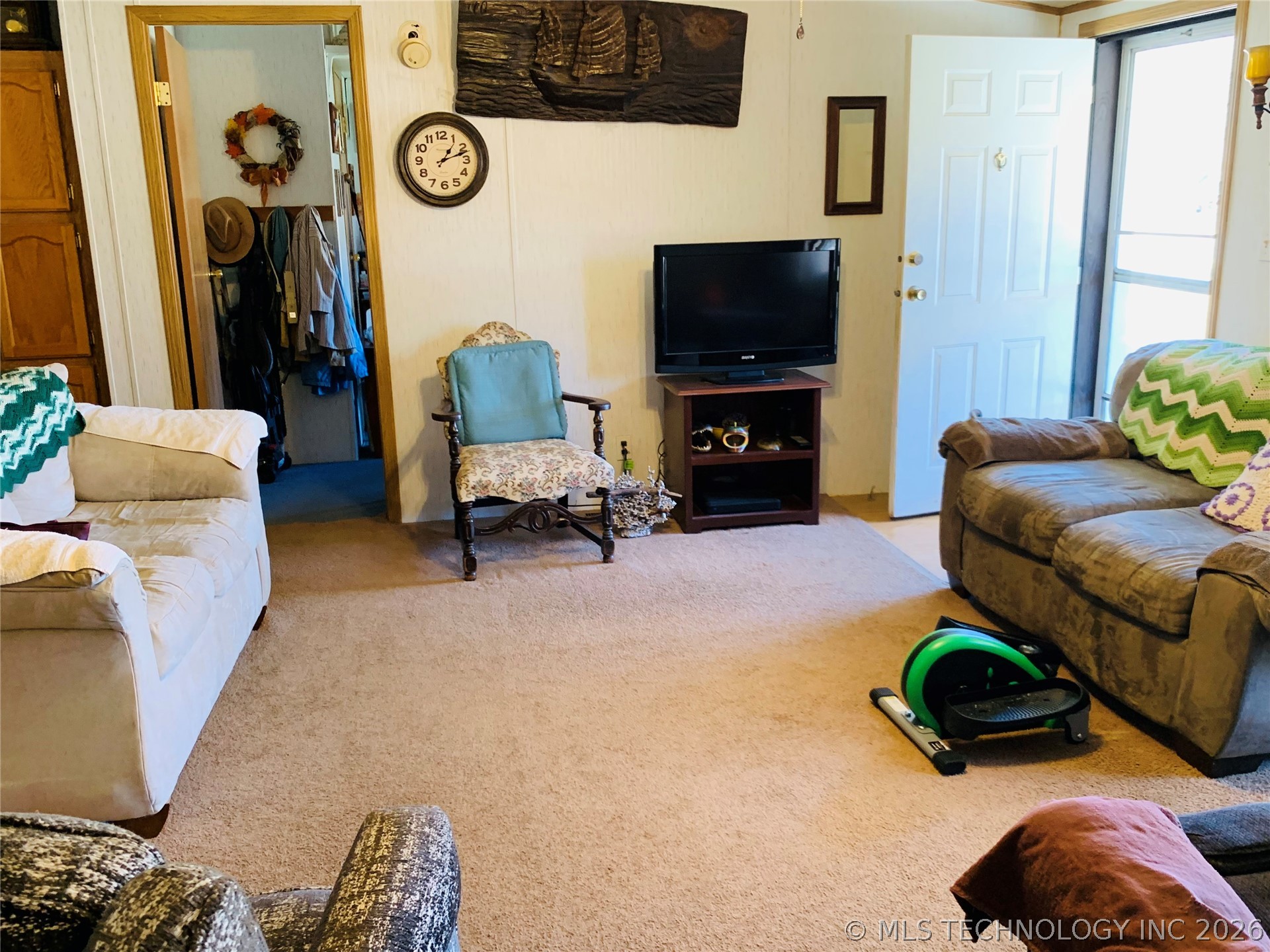 301 S Long Property Photo 15