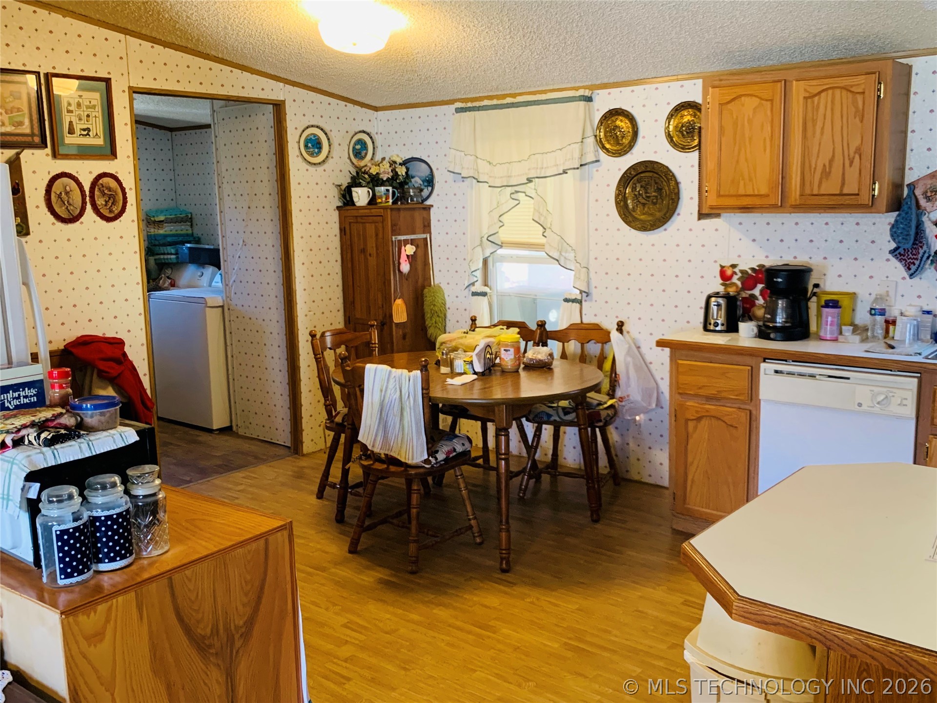 301 S Long Property Photo 19