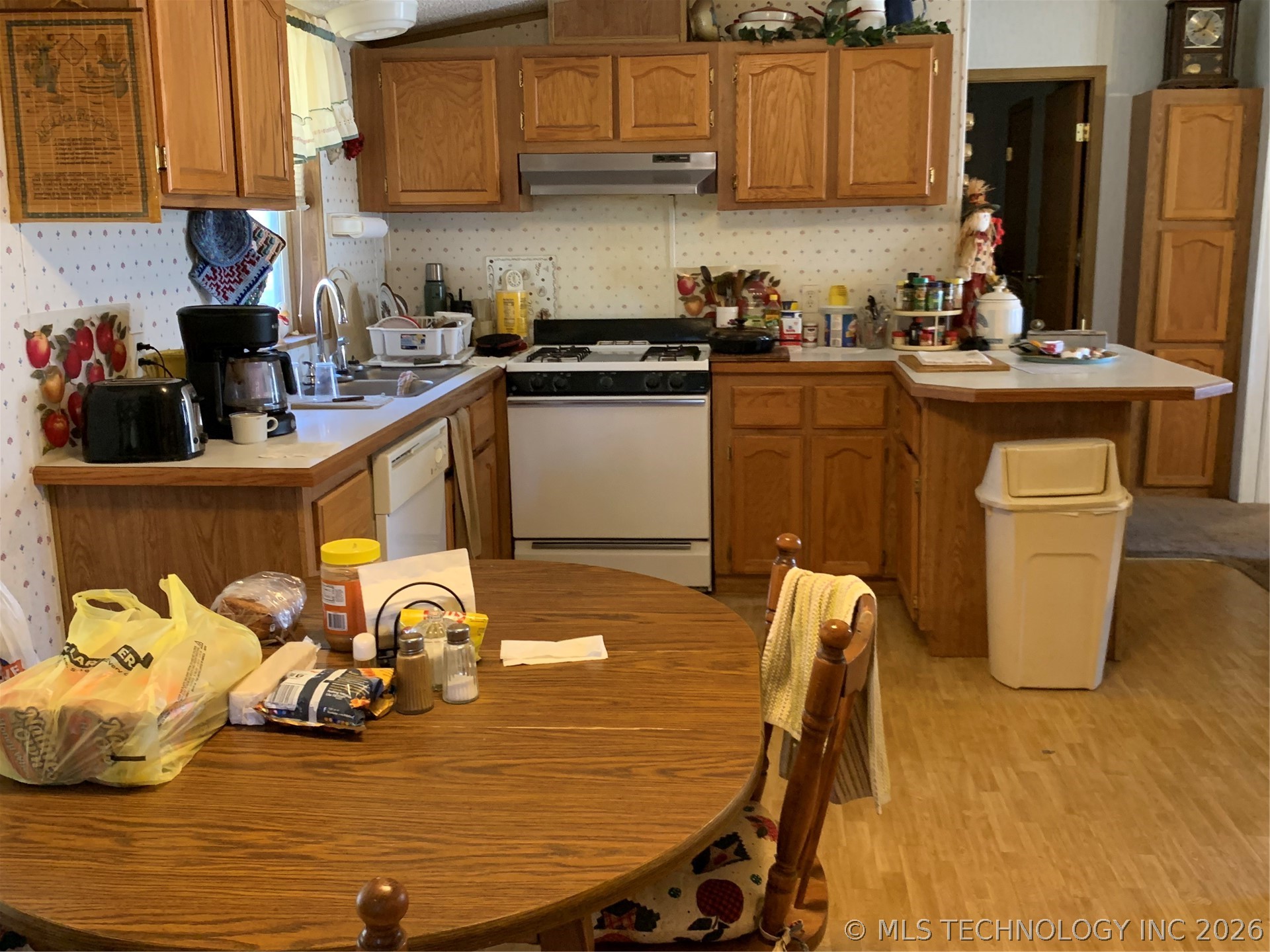 301 S Long Property Photo 20