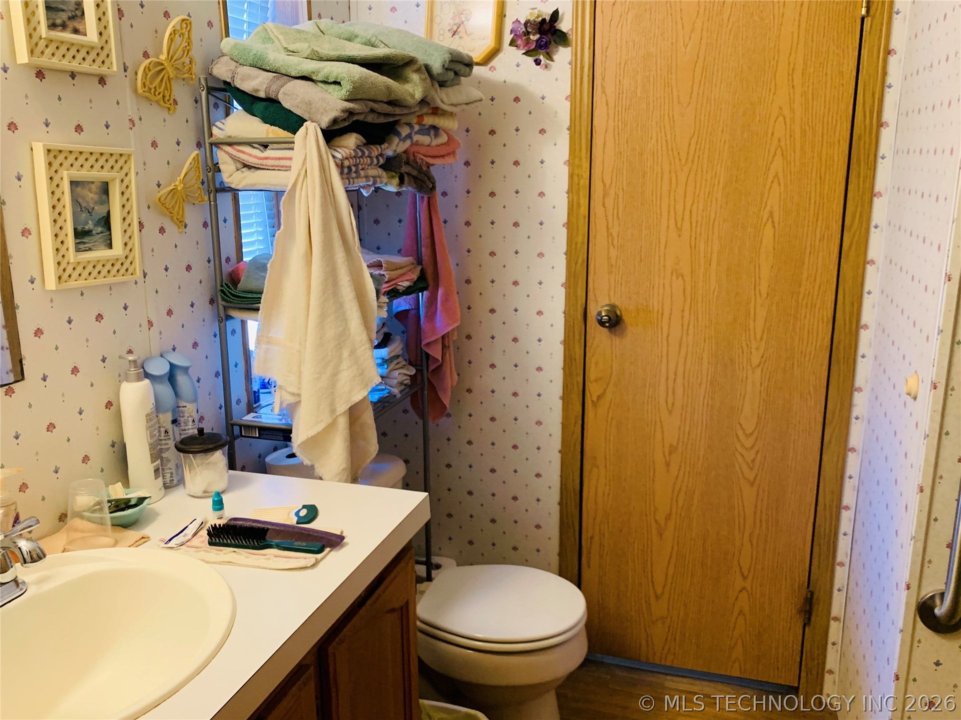 301 S Long Property Photo 23