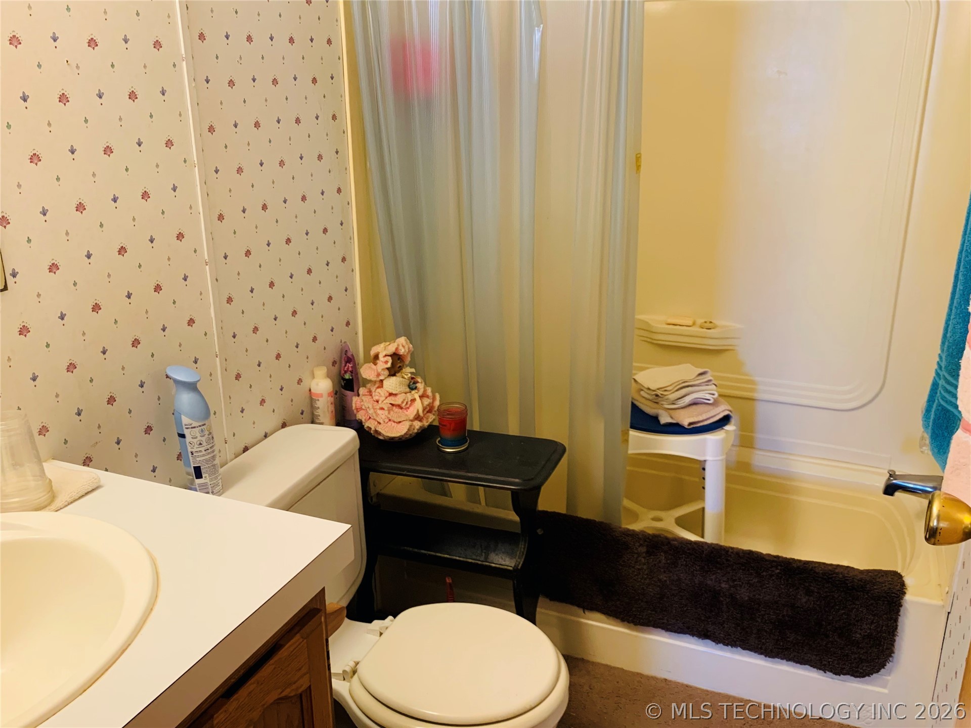 301 S Long Property Photo 26