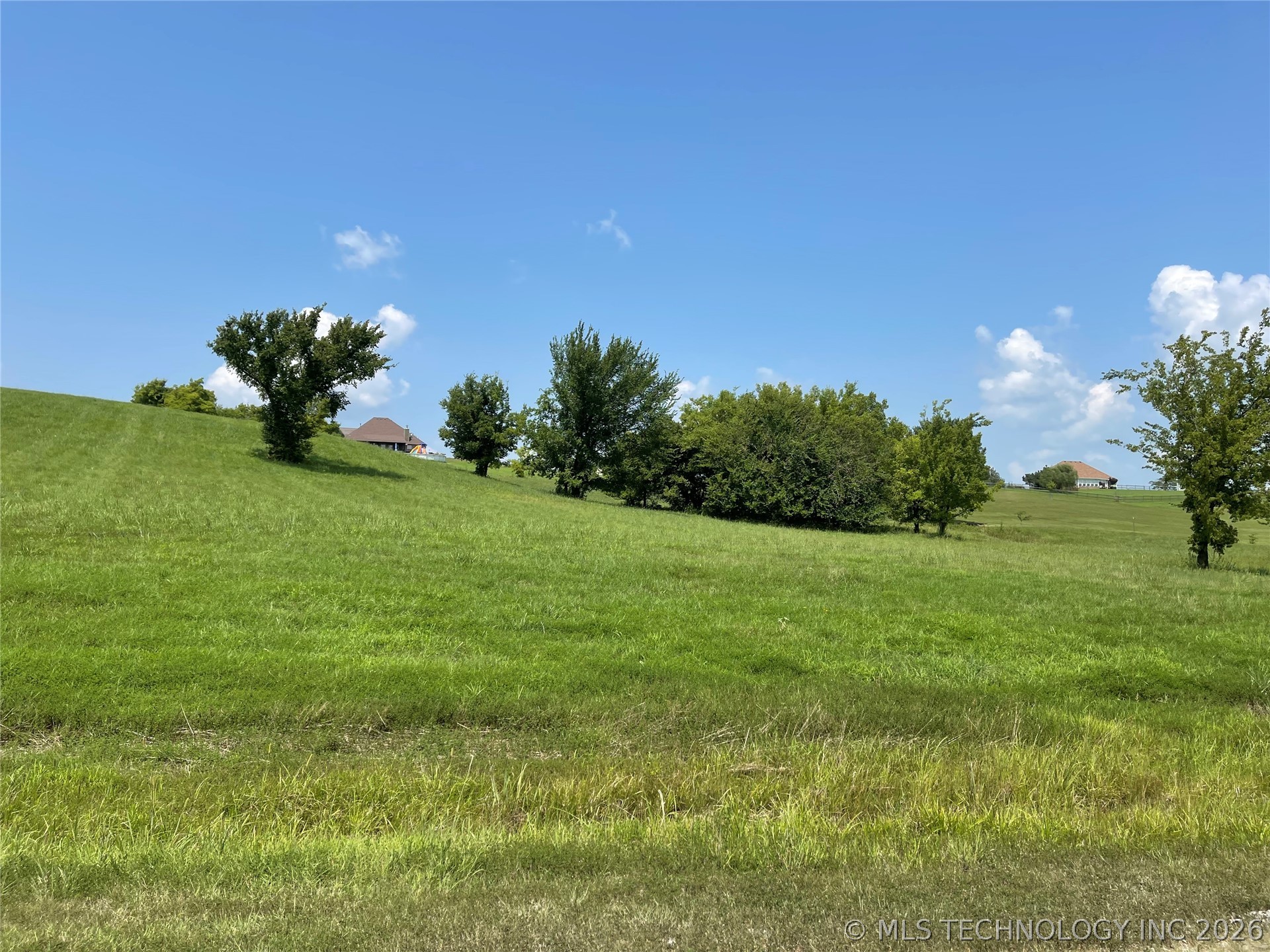 40755 N 3988 Road Property Photo 1
