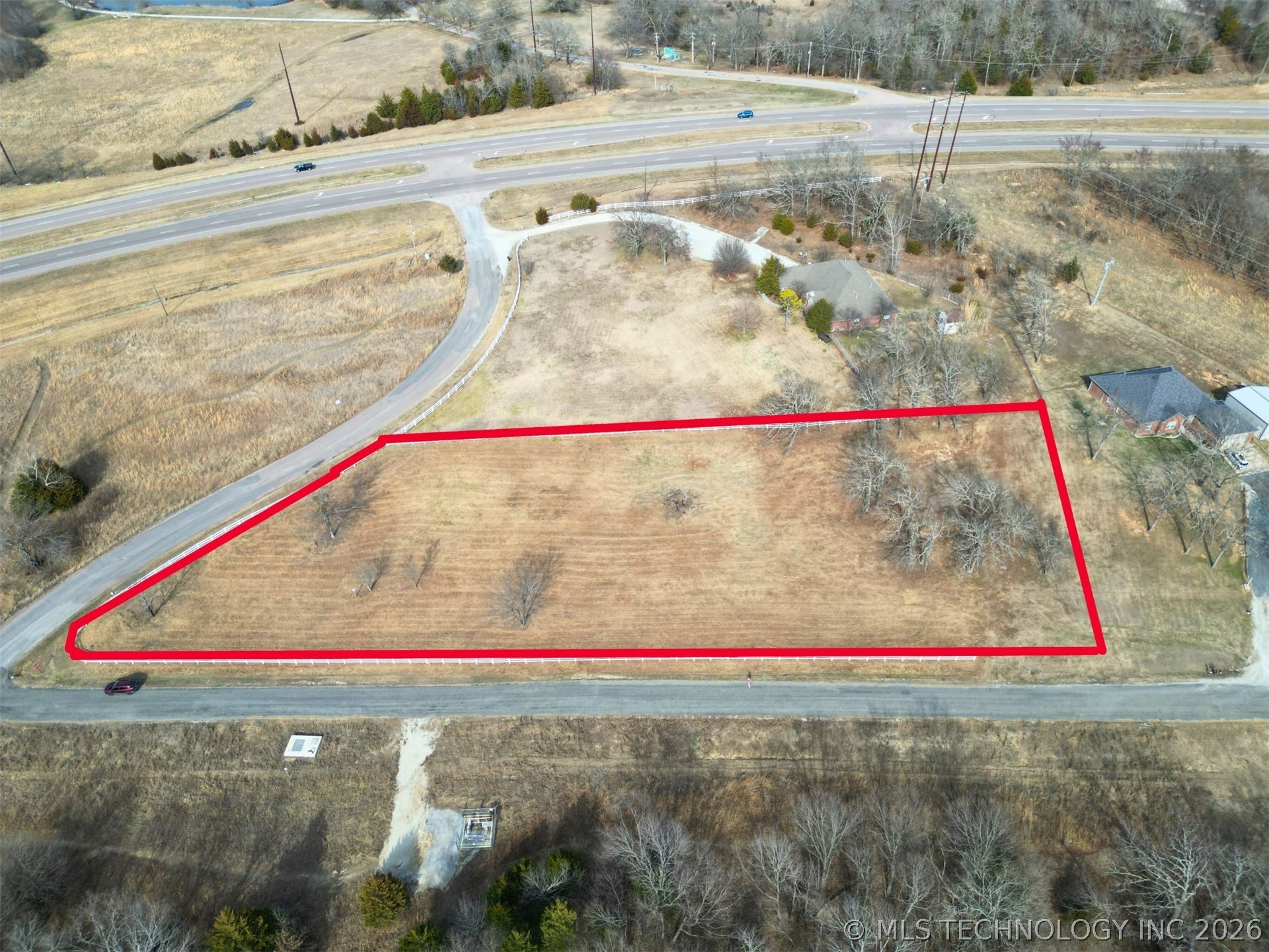 County Road 1541 Property Photo 2