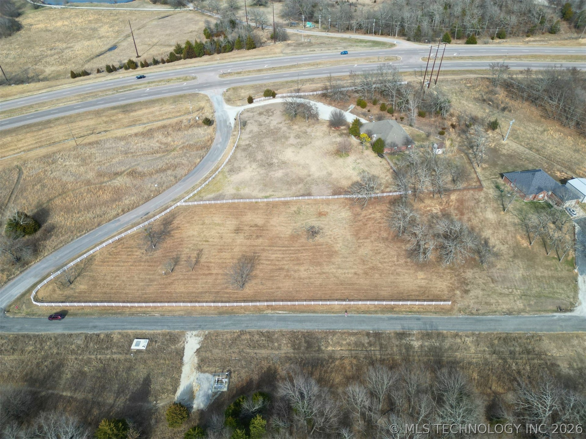 County Road 1541 Property Photo 3