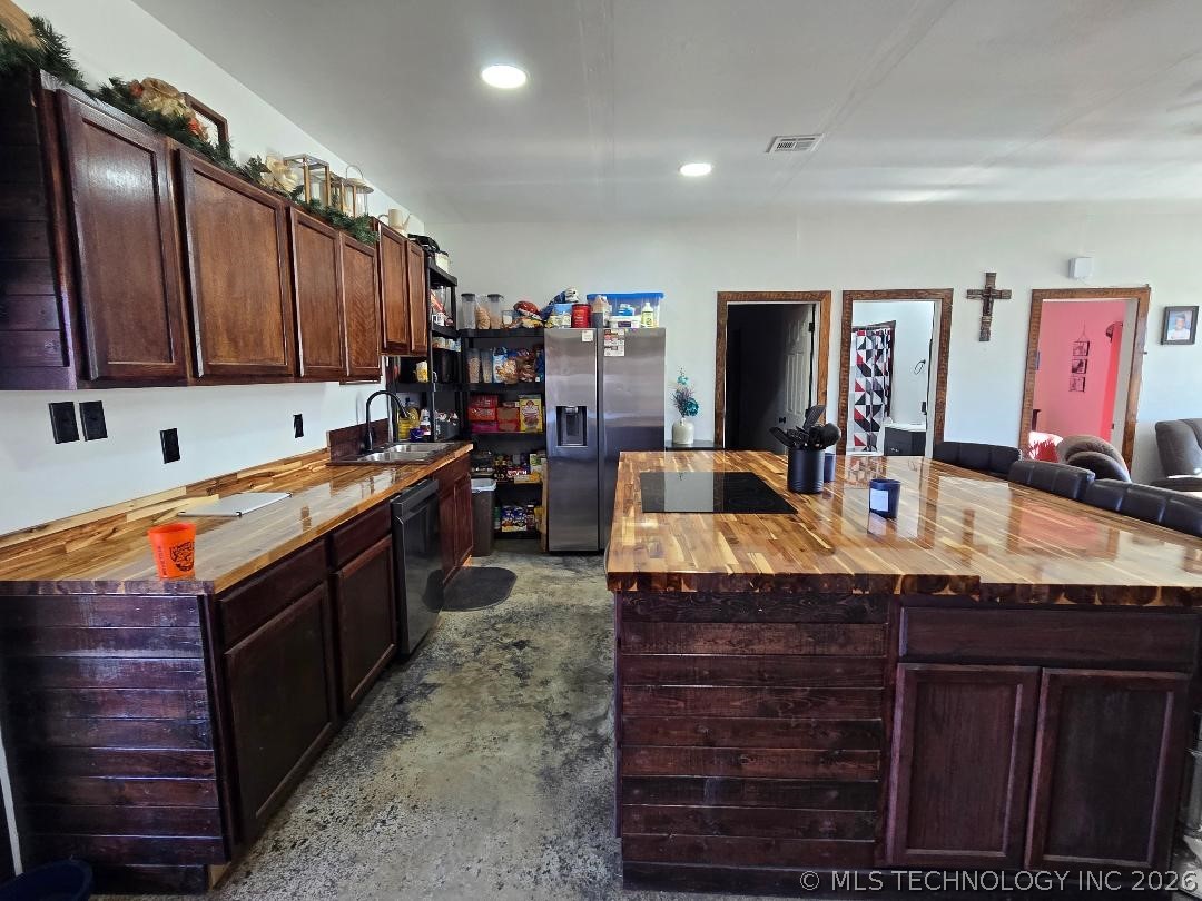 44532 35500 Road Property Photo 9