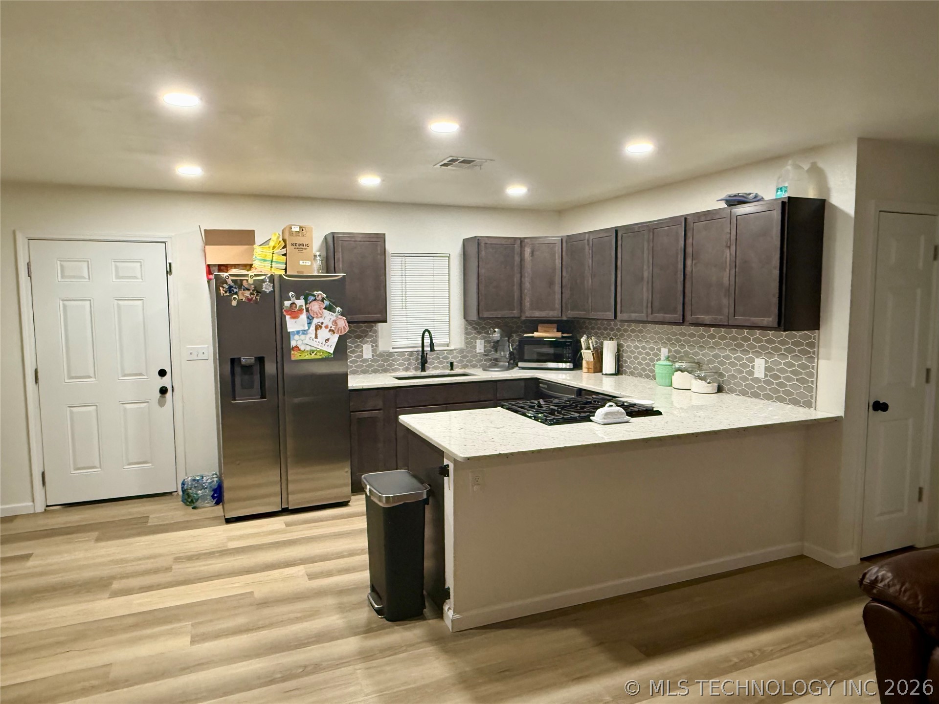 989 Sequoyah Drive Property Photo 8