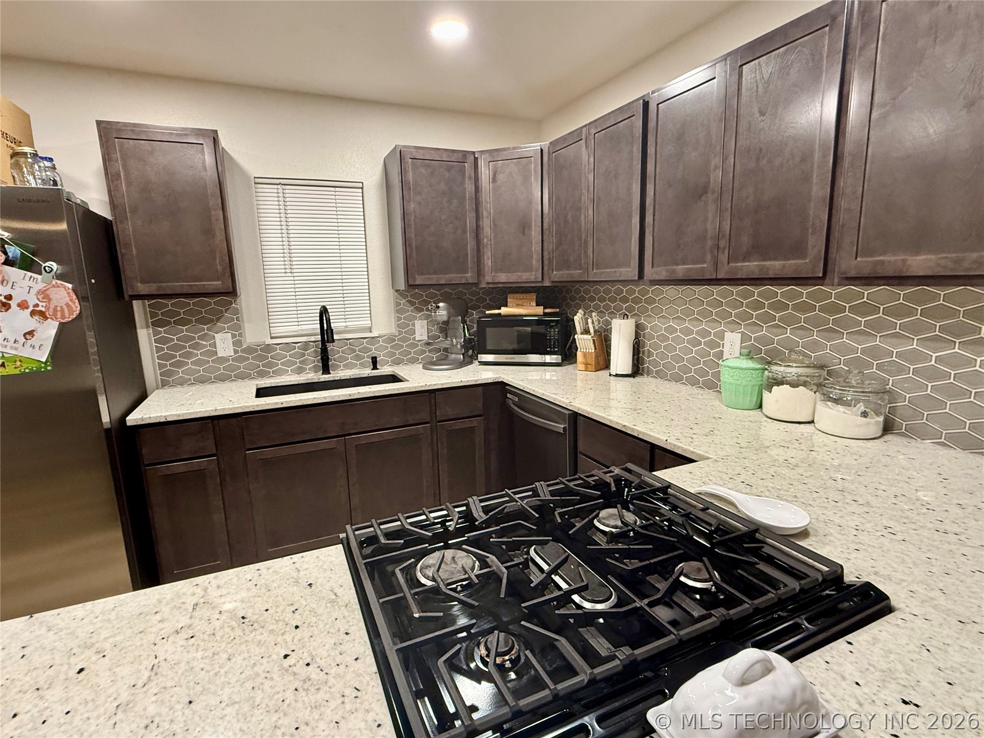 989 Sequoyah Drive Property Photo 11