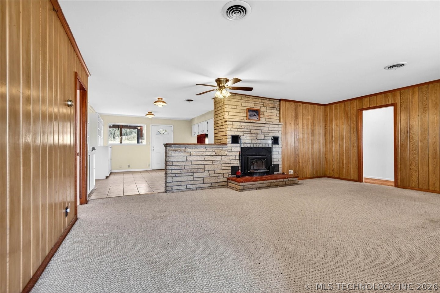 1905 Lynn Avenue Property Photo 4