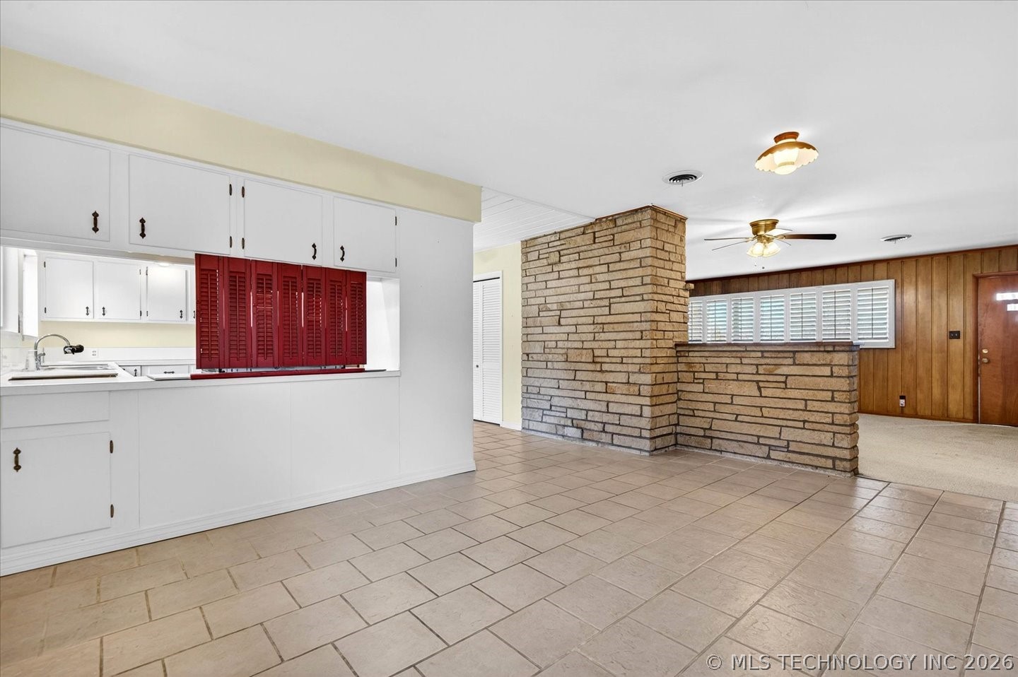 1905 Lynn Avenue Property Photo 8