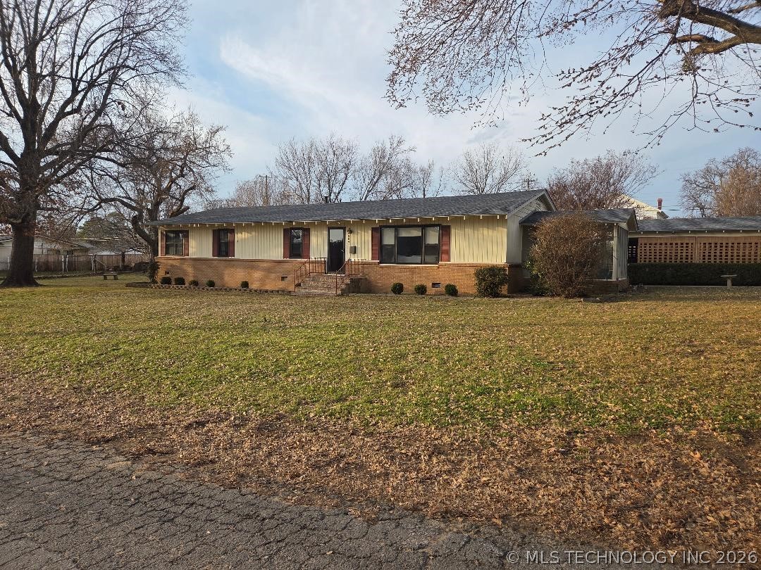 504 Woodland Property Photo 2
