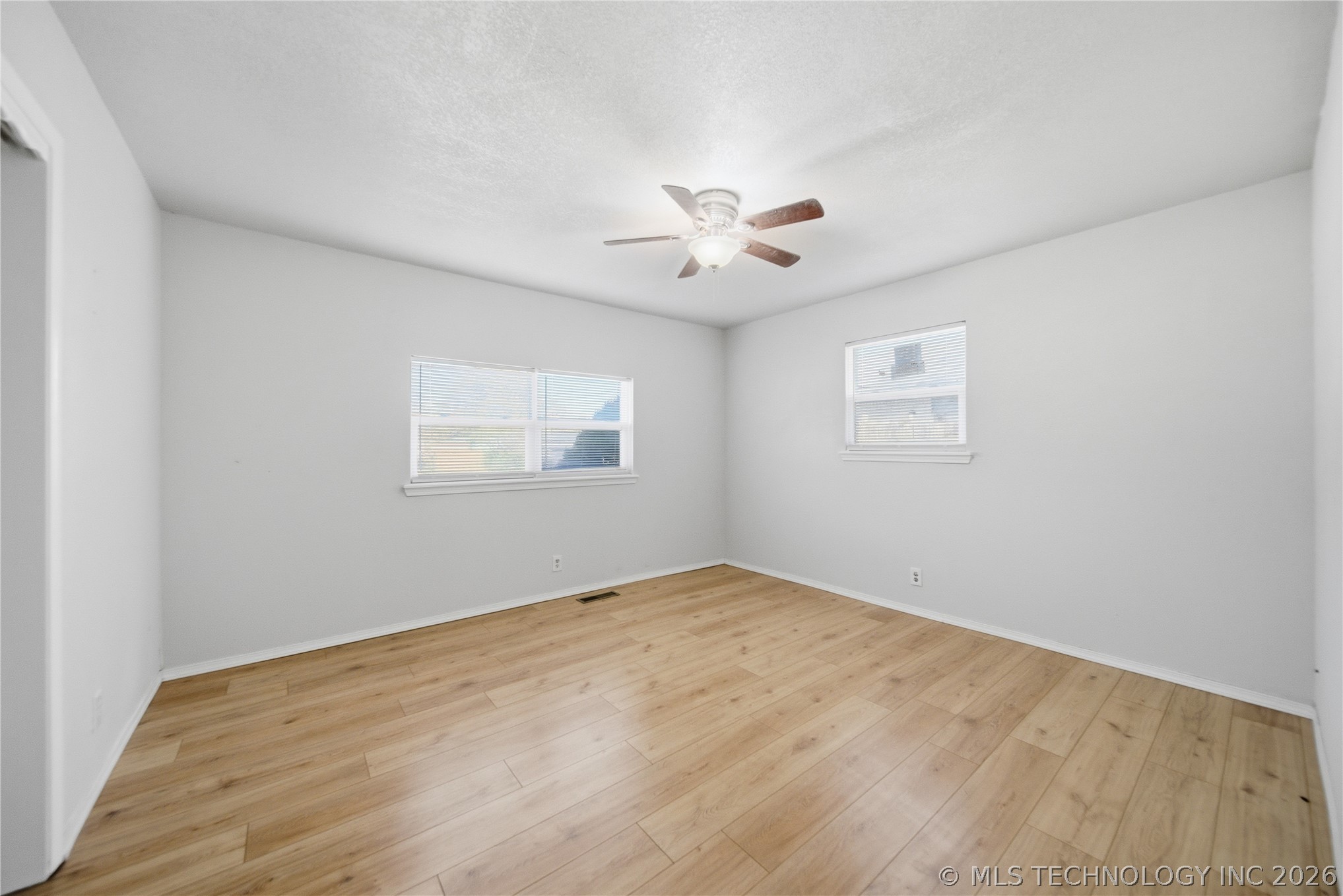 12520 E 25th Street Property Photo 14
