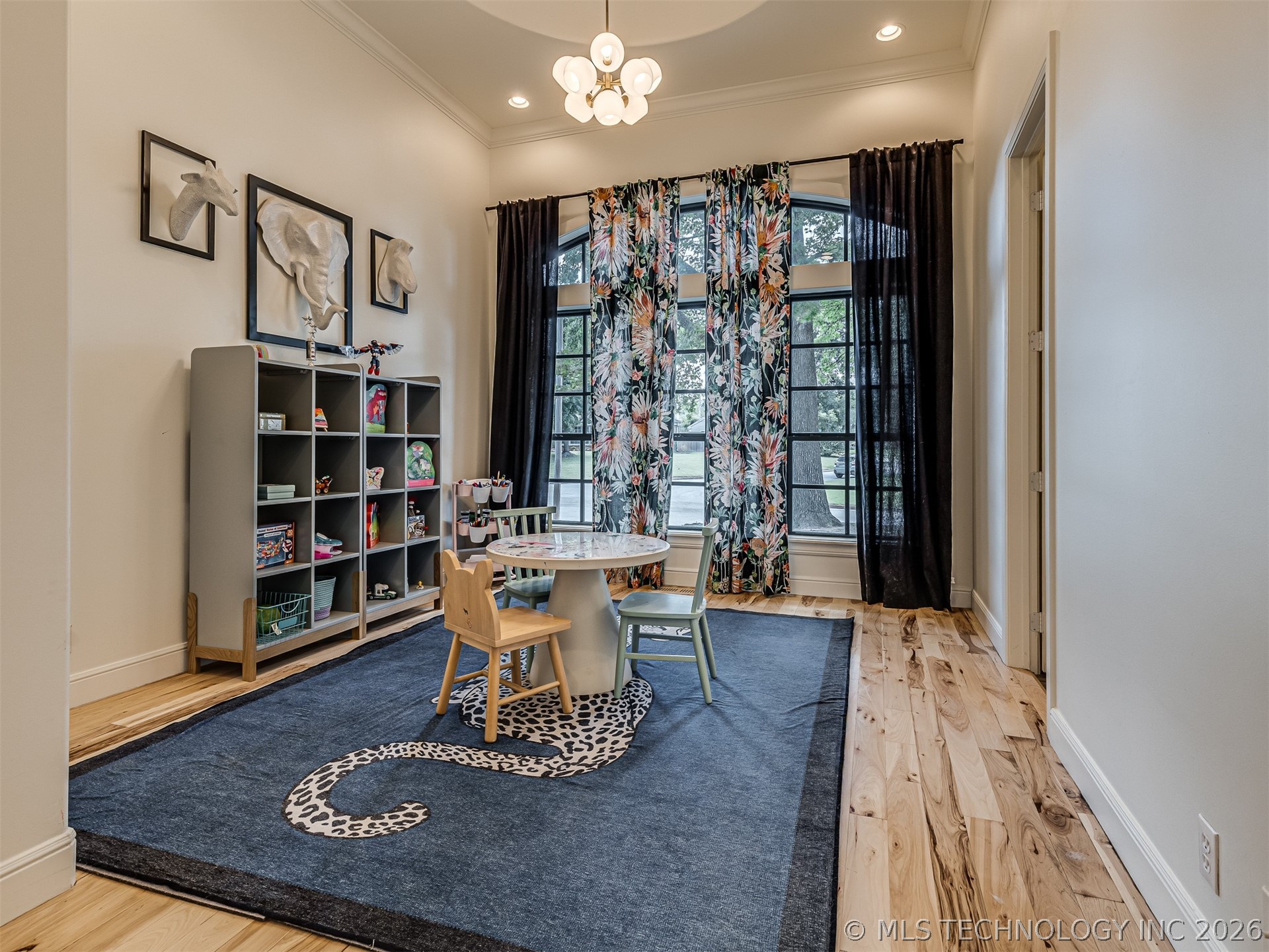 1714 E 35th Street Property Photo 5